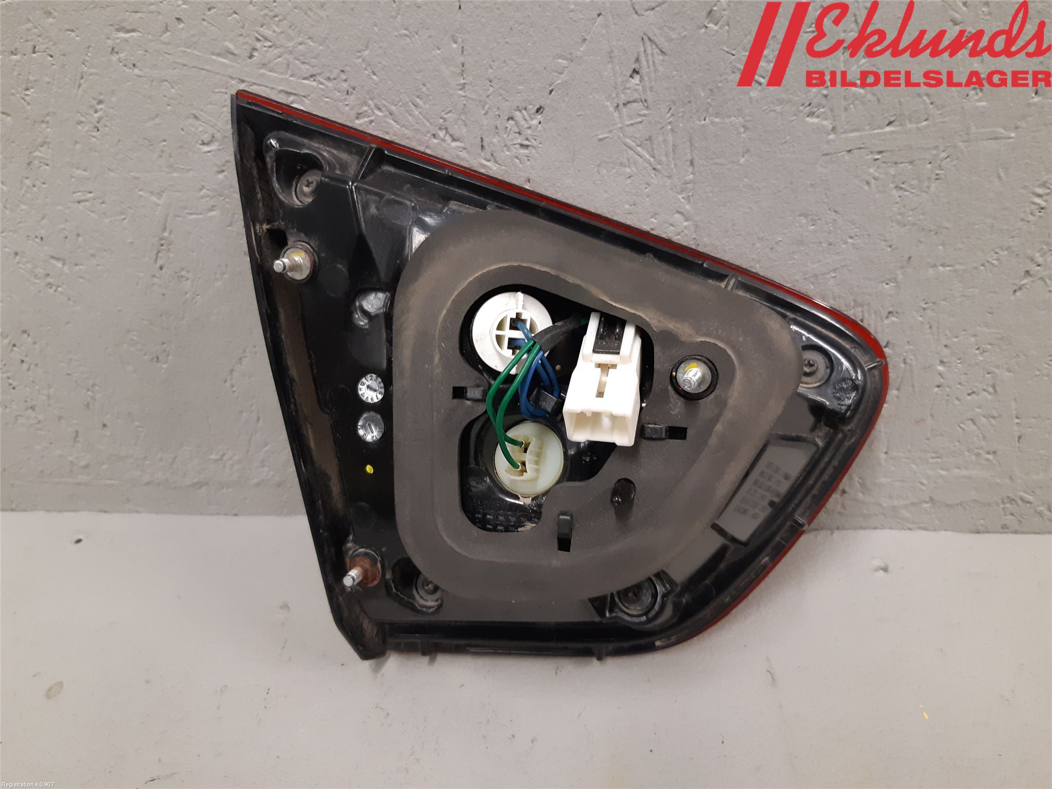 Kia RIO 12-16 Bakljus Lucka Hö