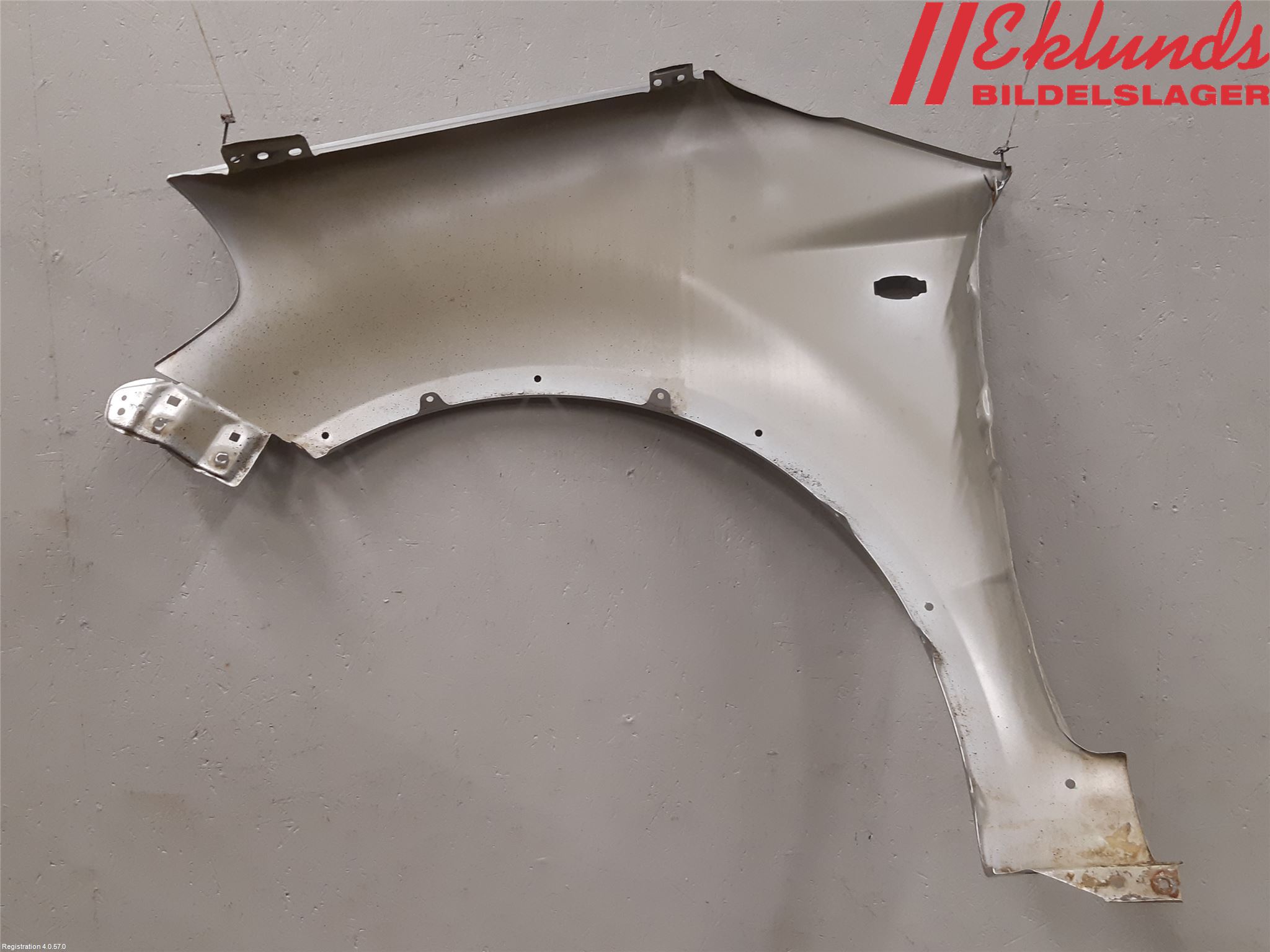 Suzuki SX4 10-13 Skärm Fram Höger