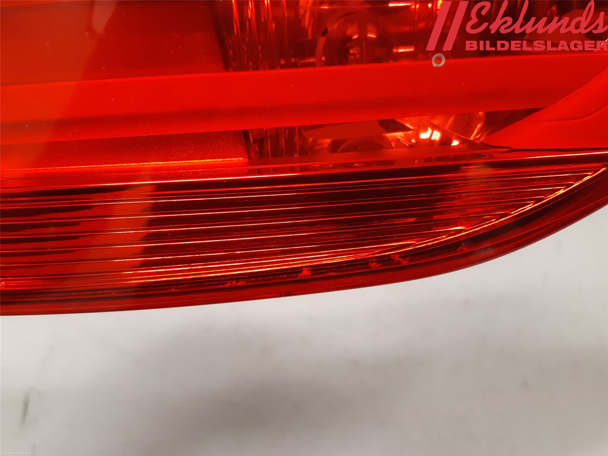 BMW X1 E84 10-15 Bakljus Lucka Vä