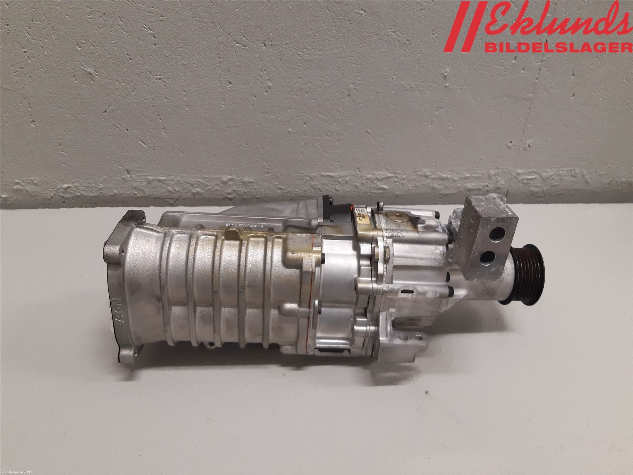 Volvo XC90/RECHARGE 16- Kompressor Remdriven