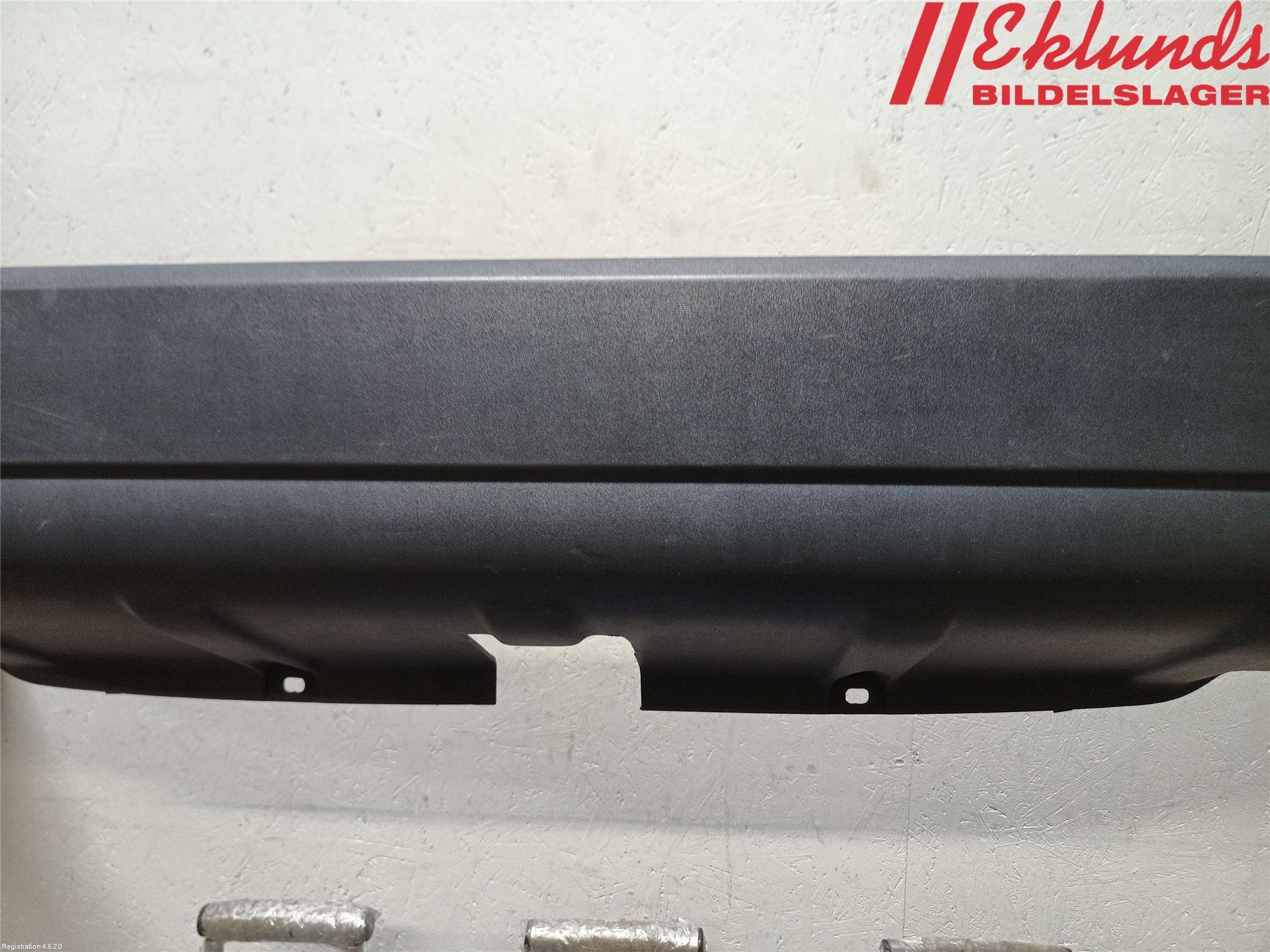 Volvo XC60 09-13 Spoiler Bak