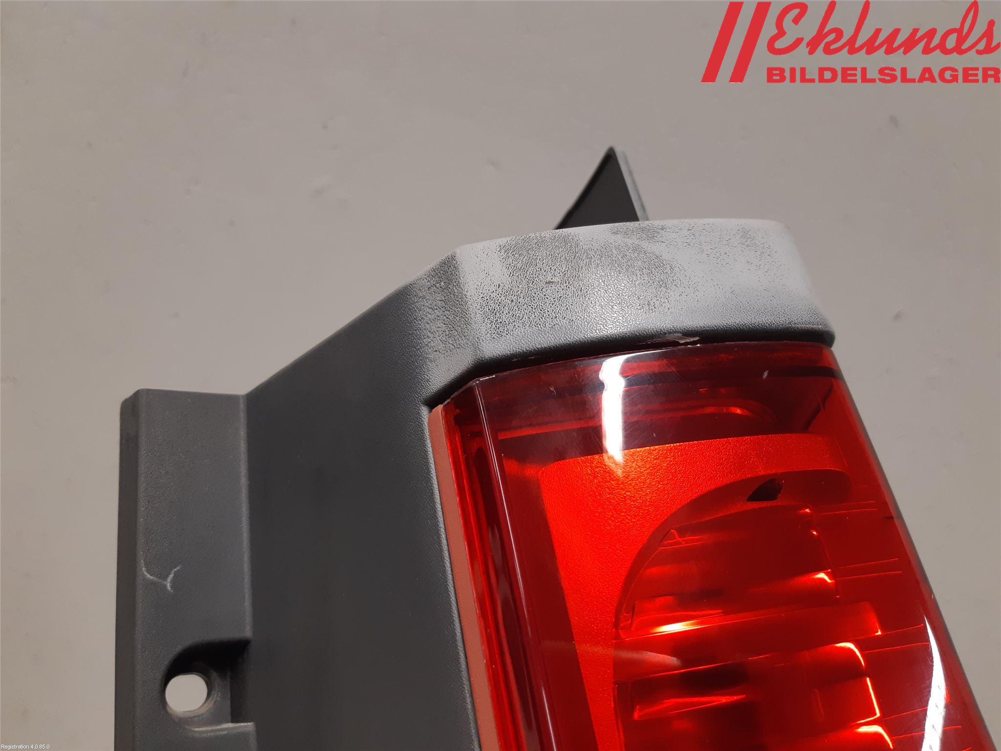 Opel VIVARO 01-14 Bakljus Höger