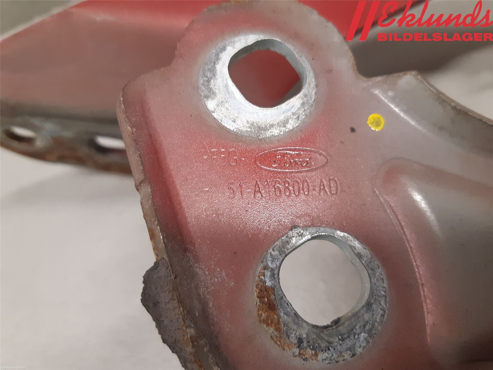 Ford FOCUS 11-14 Huvgångjärn