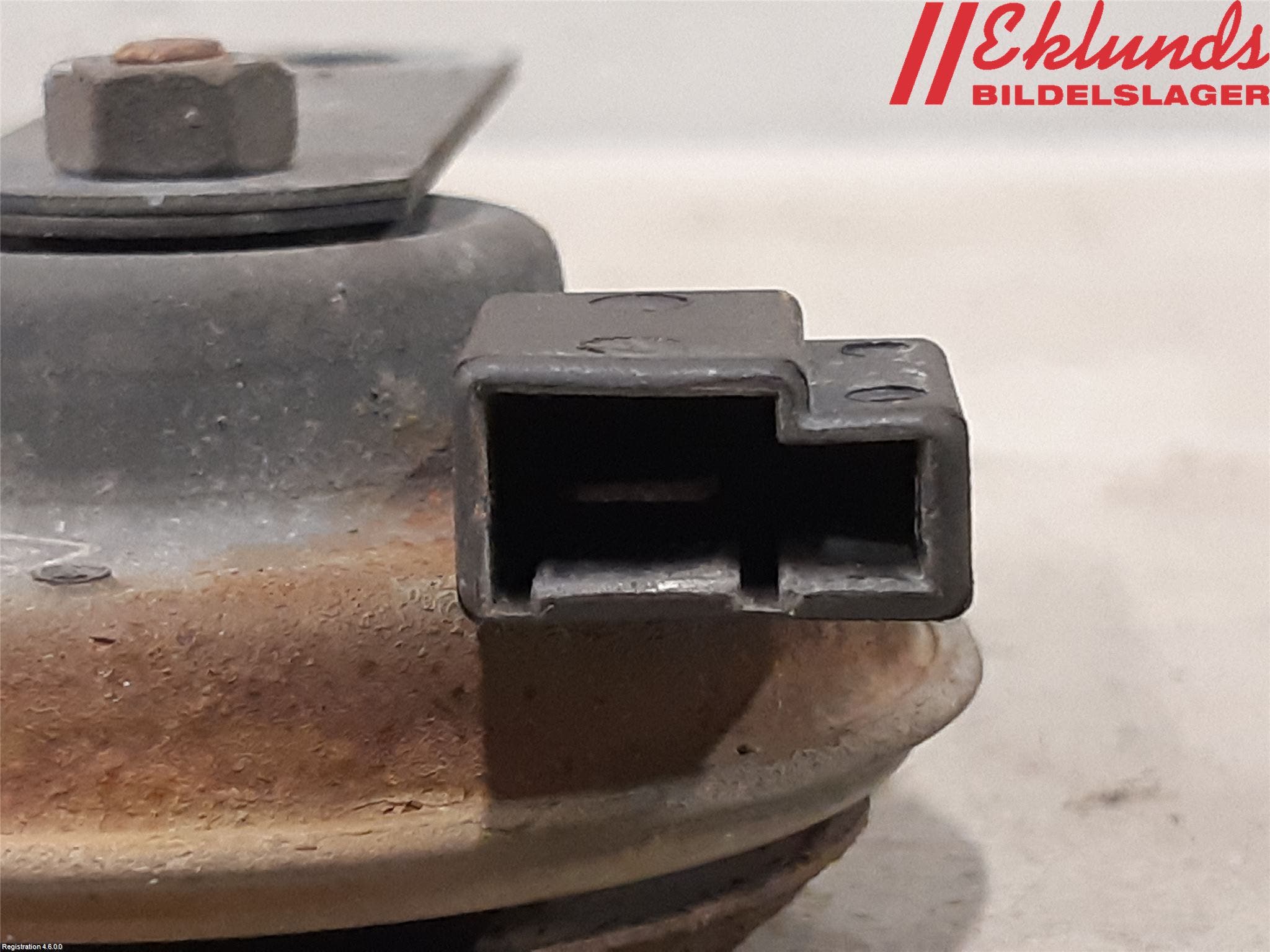 Toyota AVENSIS 09-15 Signalhorn