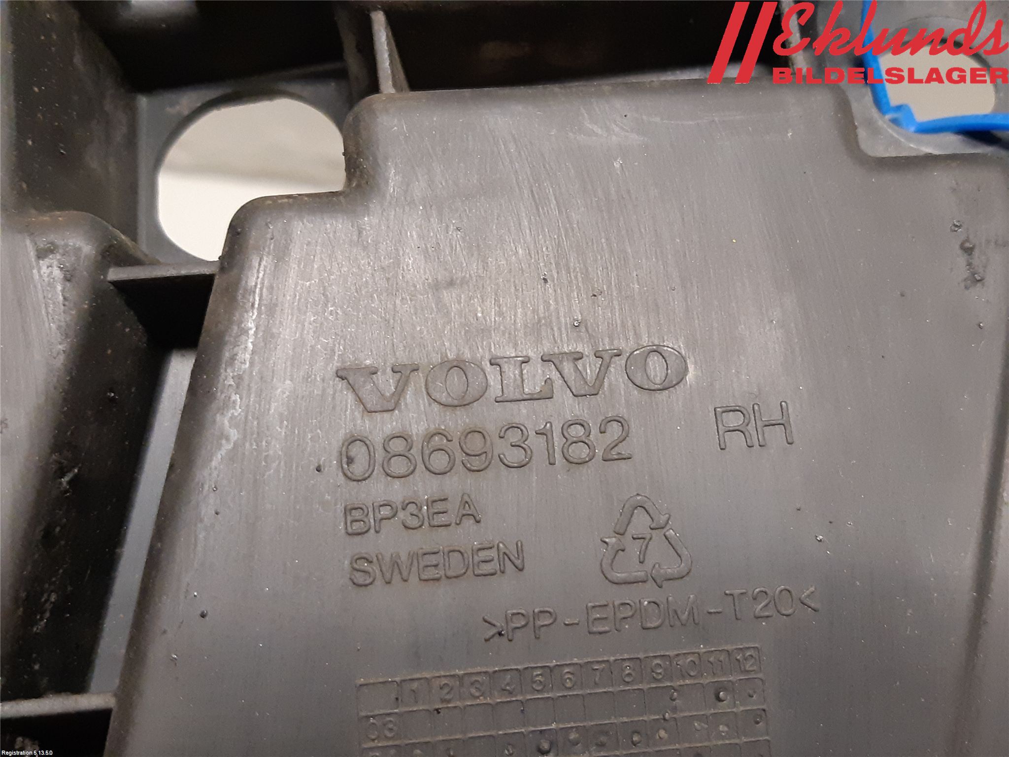 Volvo V70 05-08 Stötfångarfäste Fram Hö