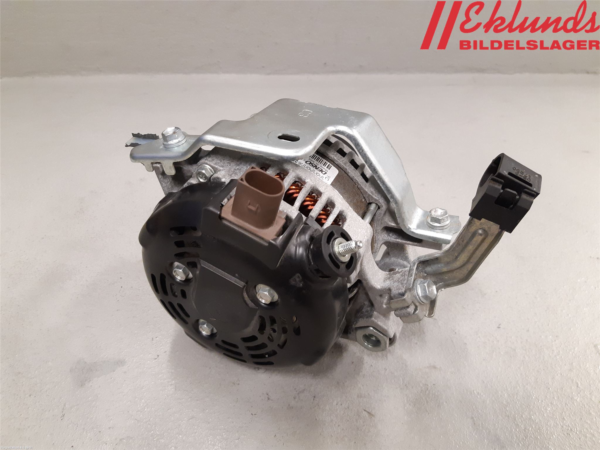 Toyota YARIS XP130 15-20 Generator