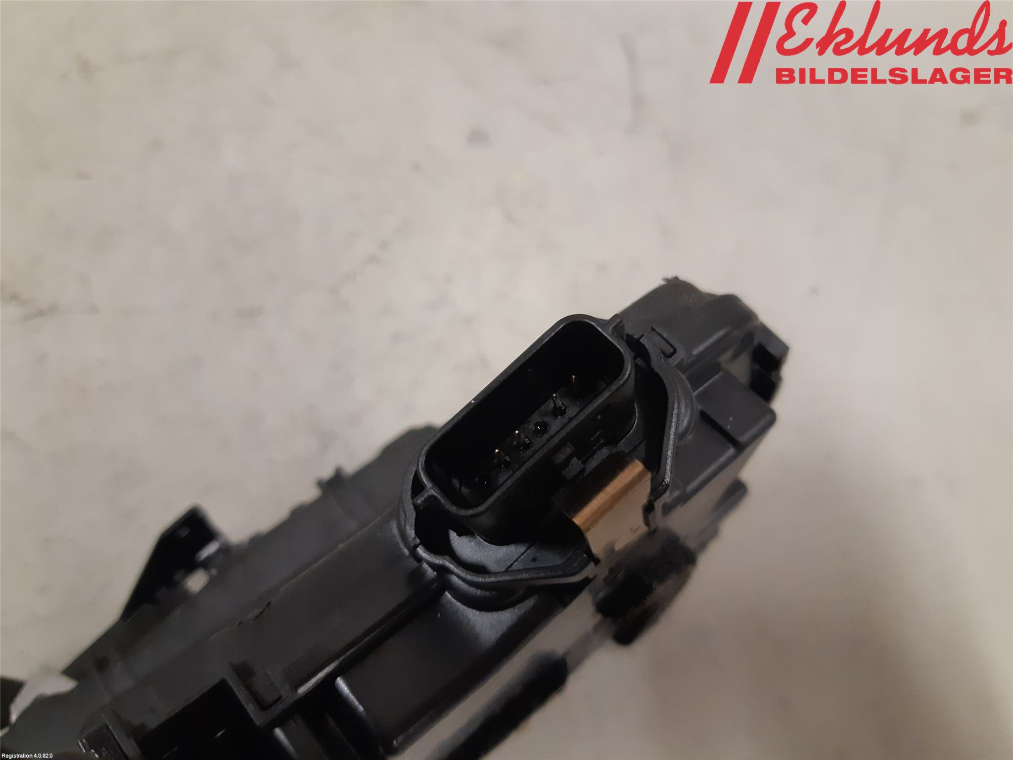 Opel VIVARO 15-19 Låskista-Dörrlås