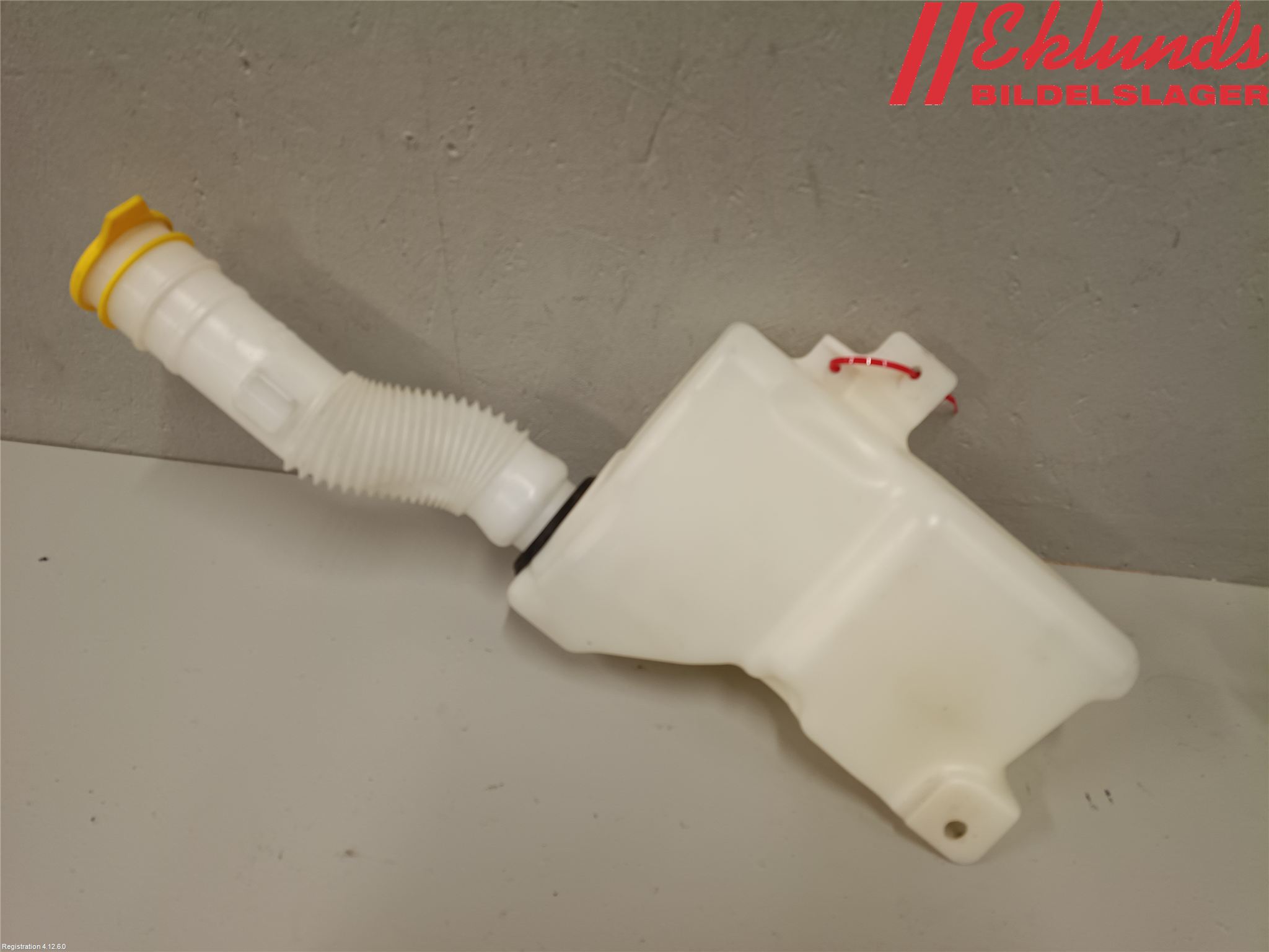 Jeep RENEGADE Spolartank Vindruta