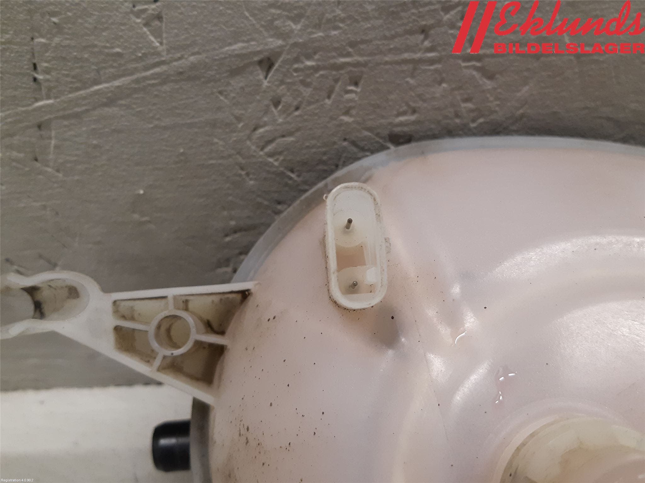 Mercedes-Benz MB E-KLASS (W213) 16-23 Expansionstank