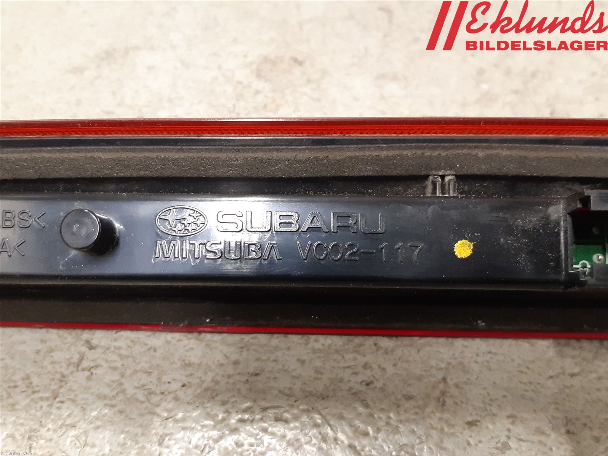 Subaru OUTBACK 10-15 Bromsljus Bakruta