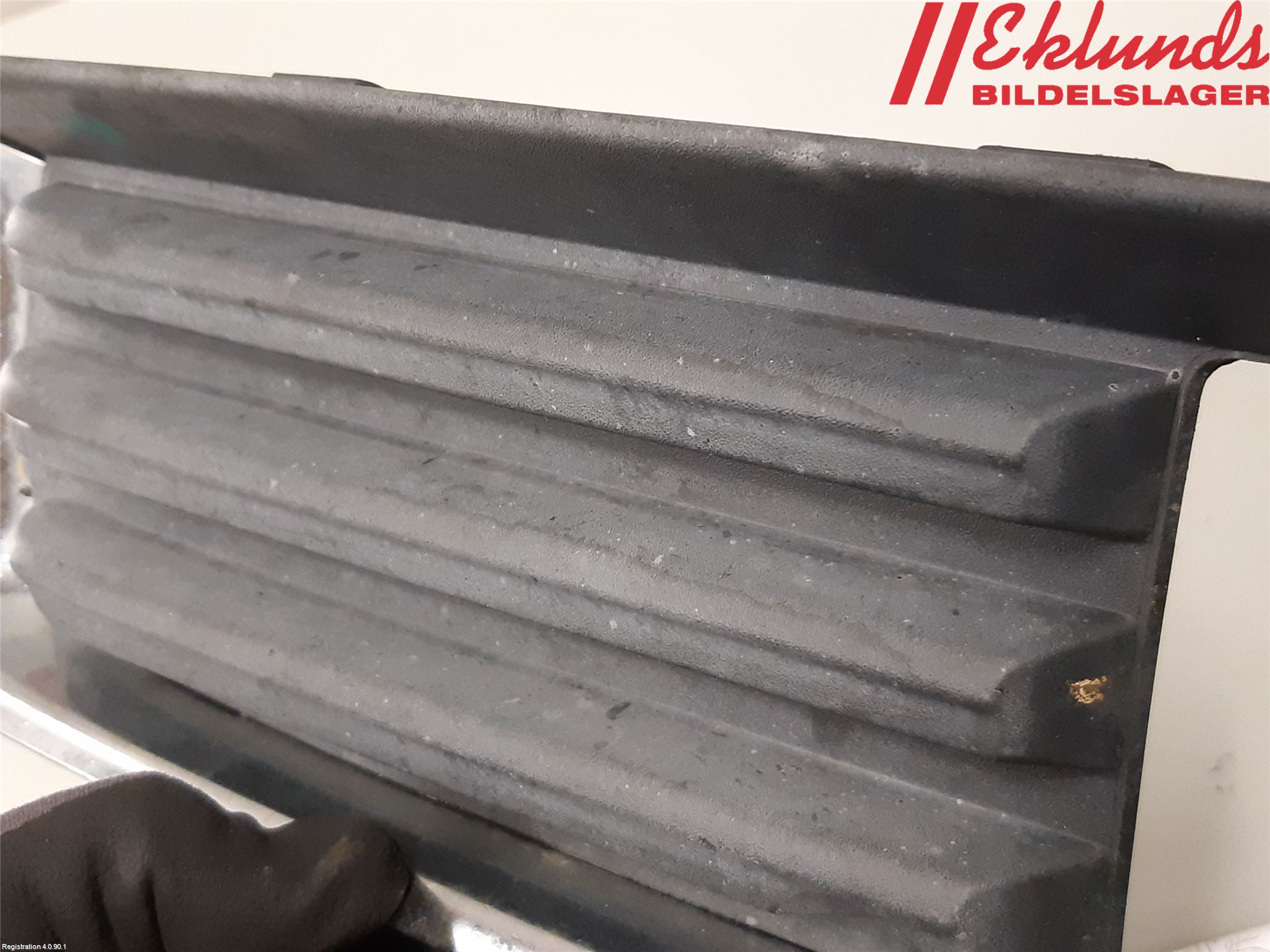 Opel INSIGNIA 09-16 Dimljussarg Fram