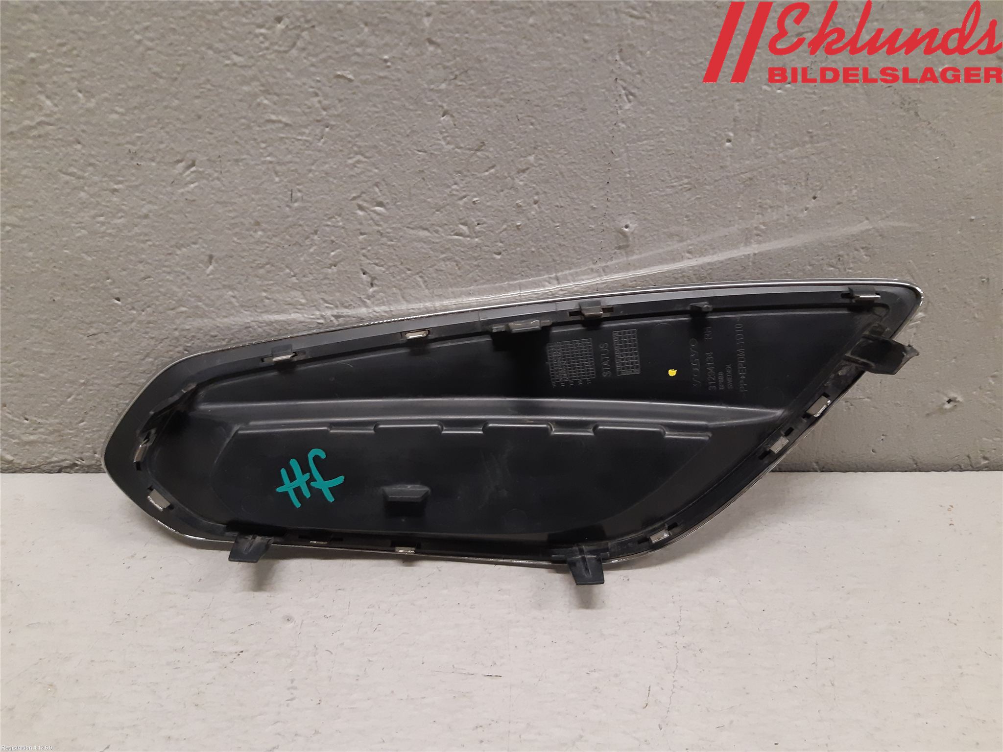 Volvo S60 11-13 Stöt Utfyllnad-List-Grill