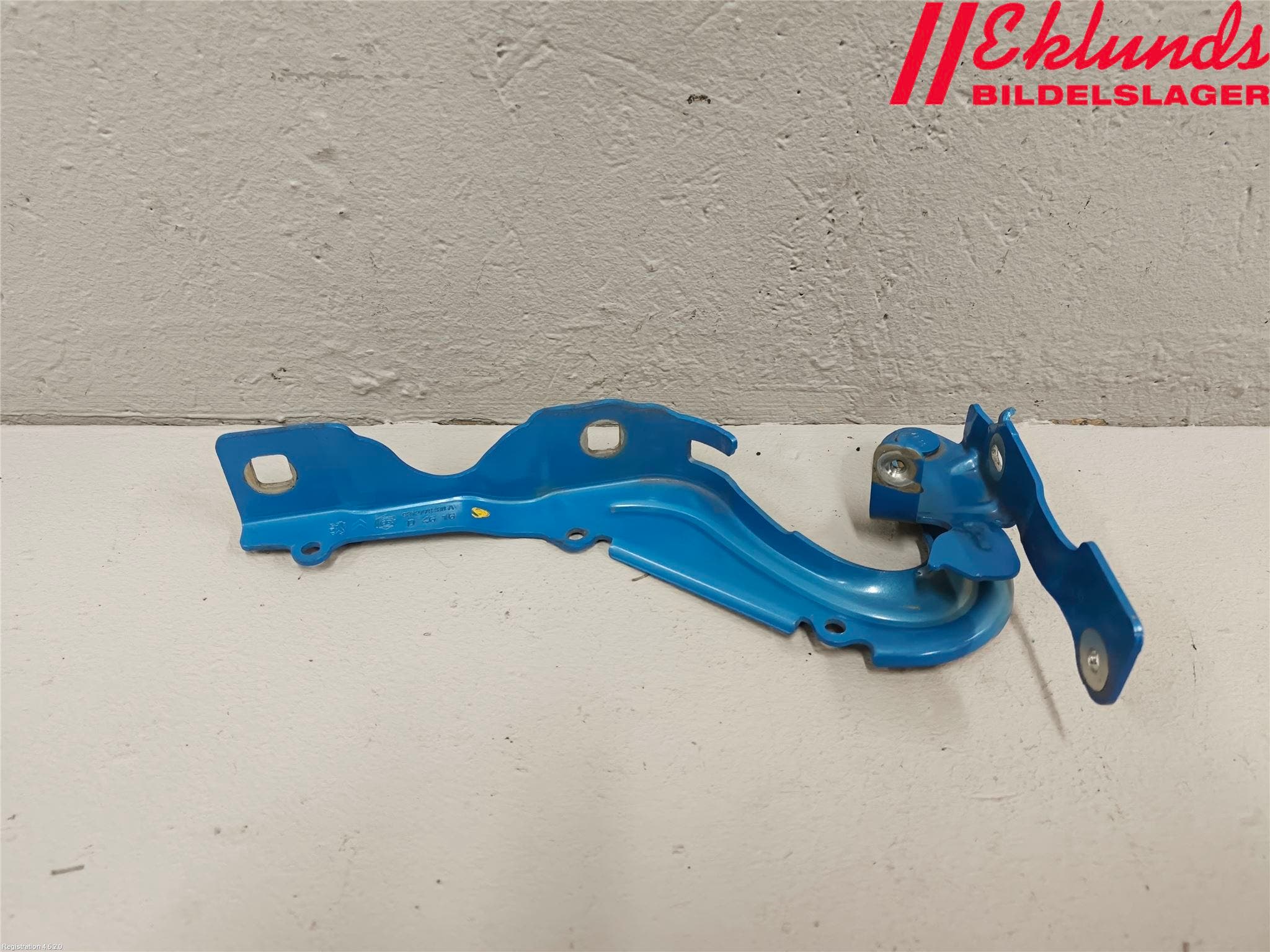 Citroen COTROEN C3 17-24 Huvgångjärn