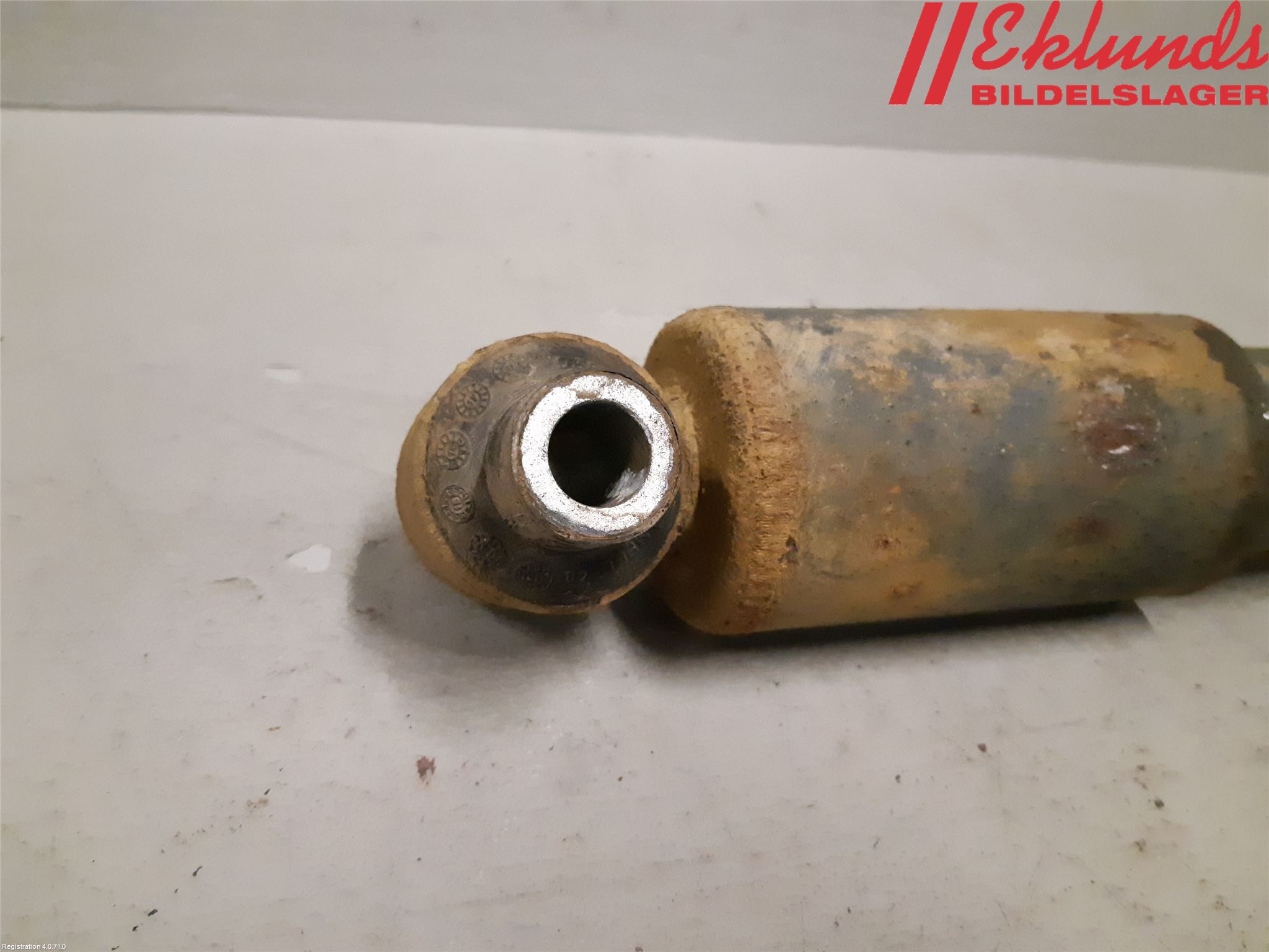 Iveco DAILY 14->> Stötdämpare Fram