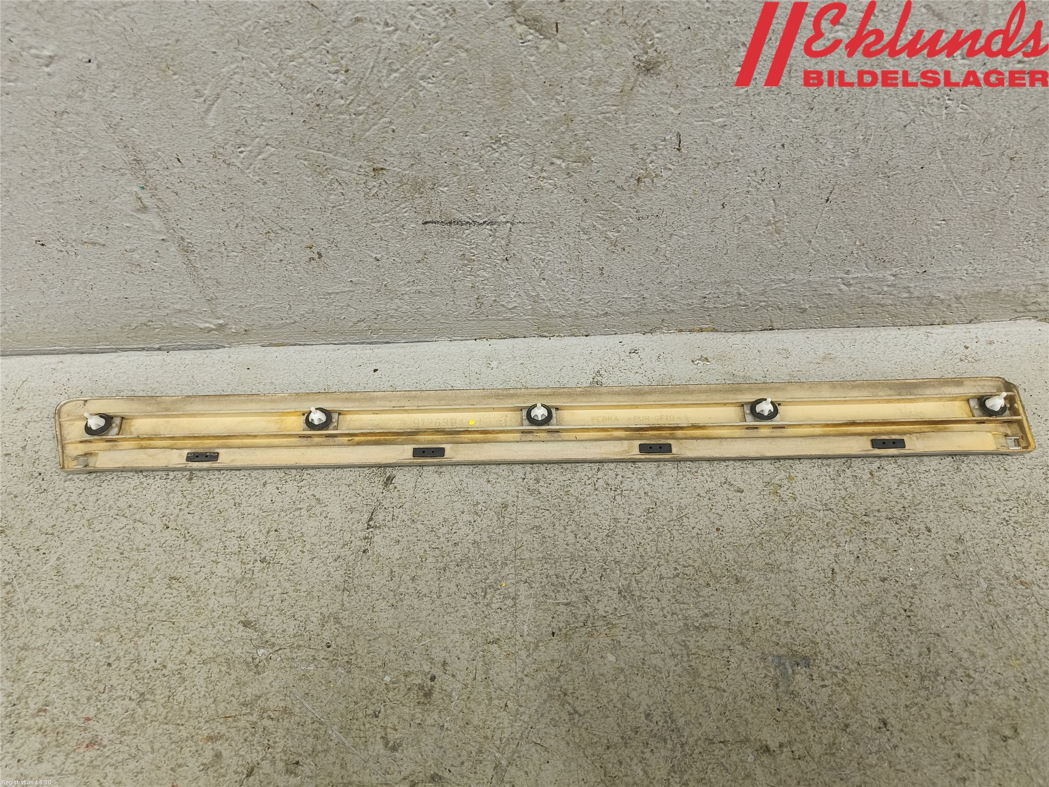 Volvo 960 91-97 Stötfångarlist Bak