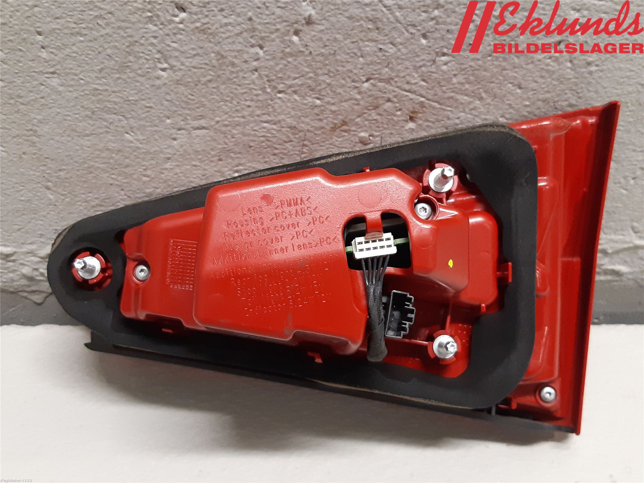 Audi A4 12-15 Bakljus Lucka Vä