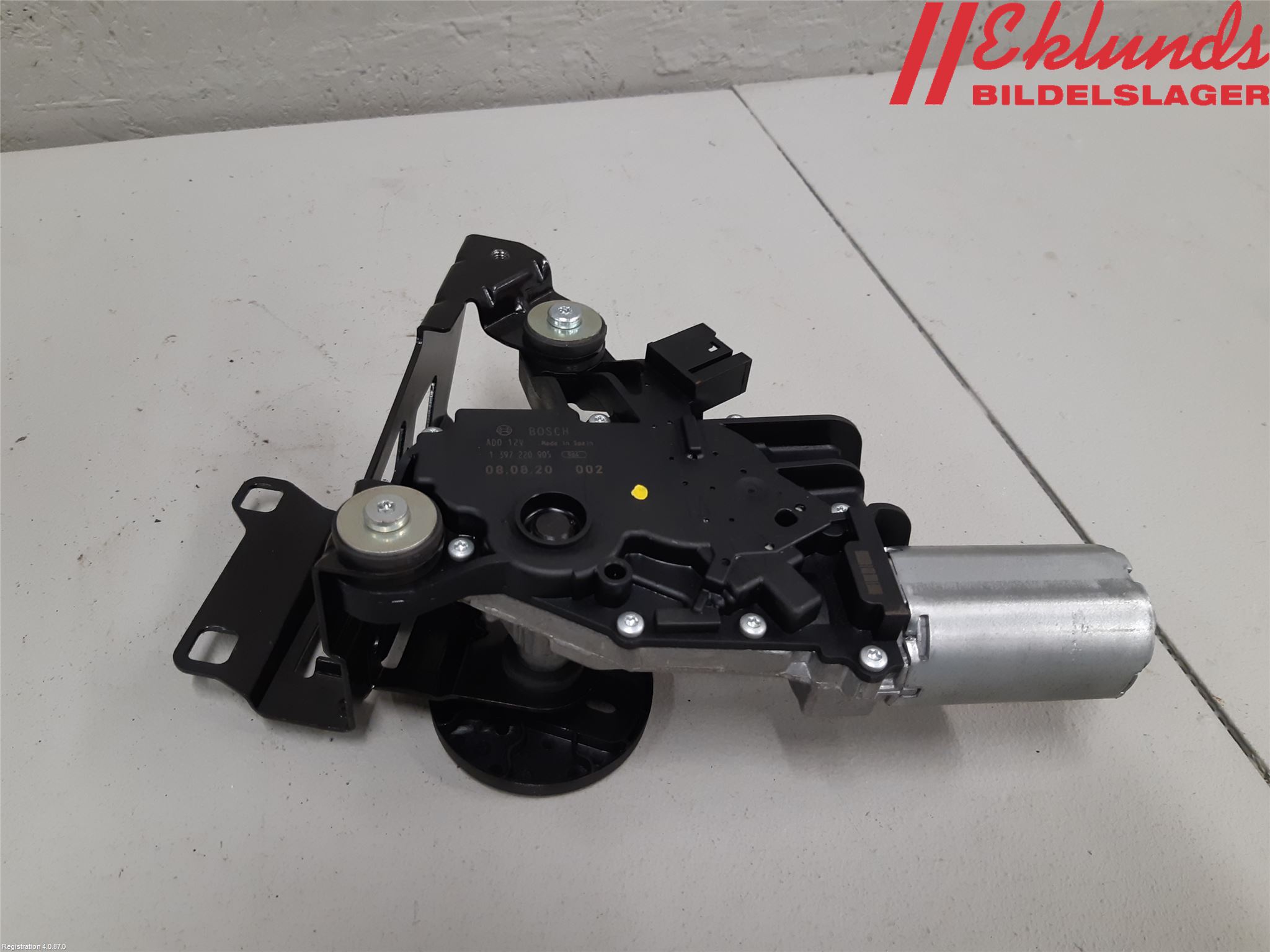 BMW 5 E60/61 Sed/Tou 02-10 Torkarmotor Baklucka
