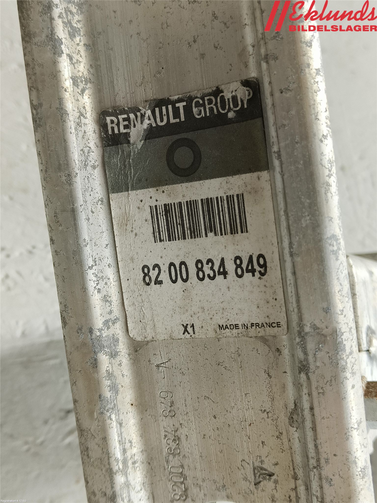 Renault CLIO III  09-12 Stötfångarbalk Bak