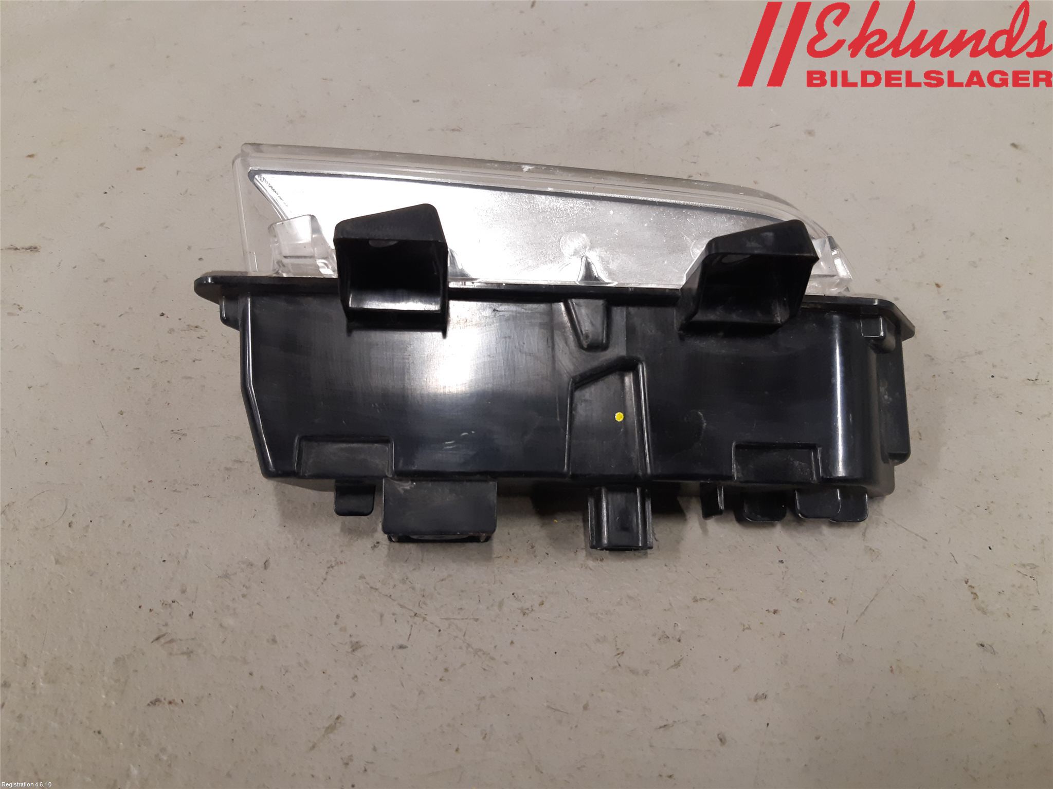 Renault CLIO IV 12-16 Positionsljus Fram Vä