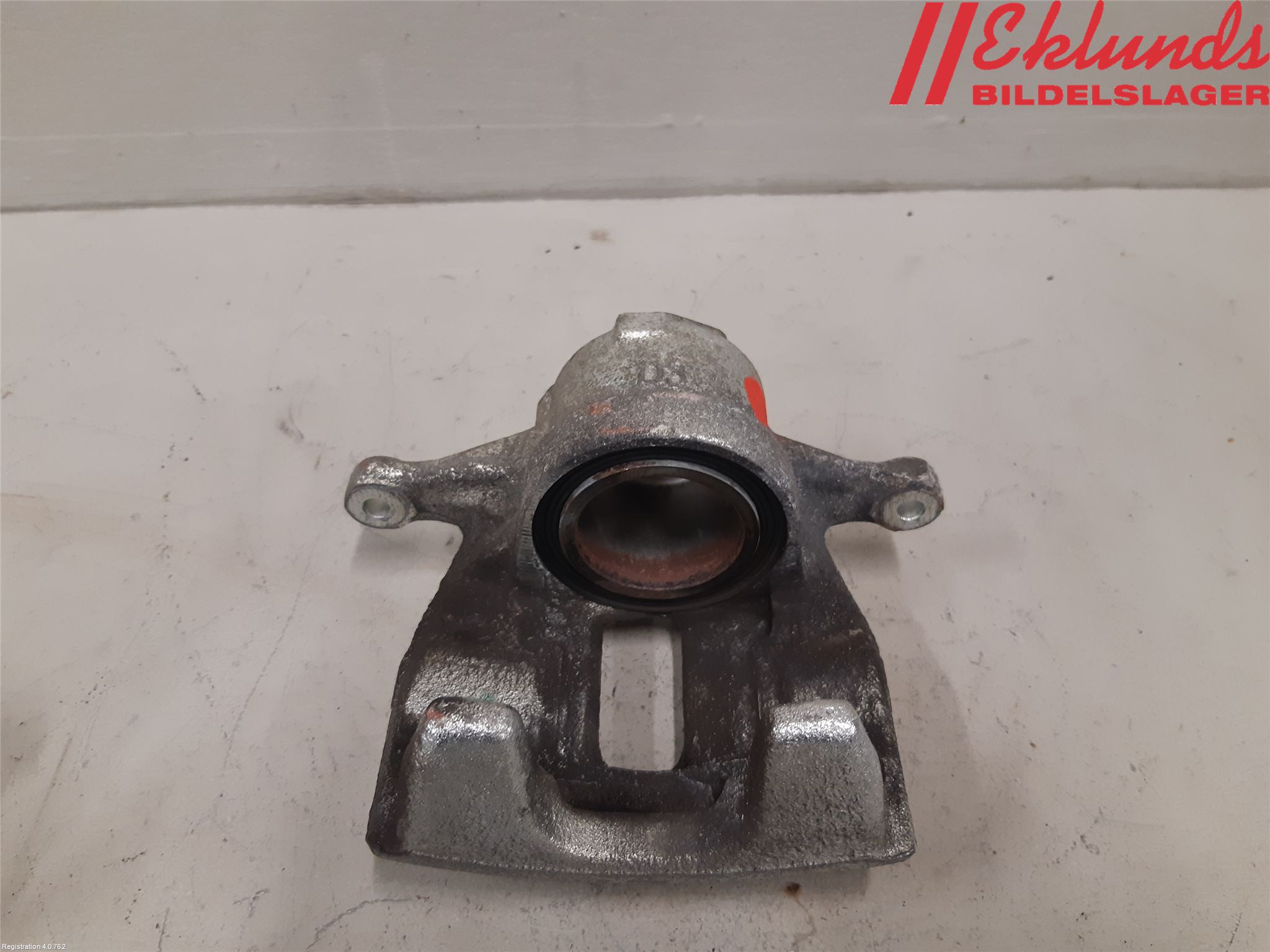Toyota C-HR 16-23 Bromsok Fram Vänster