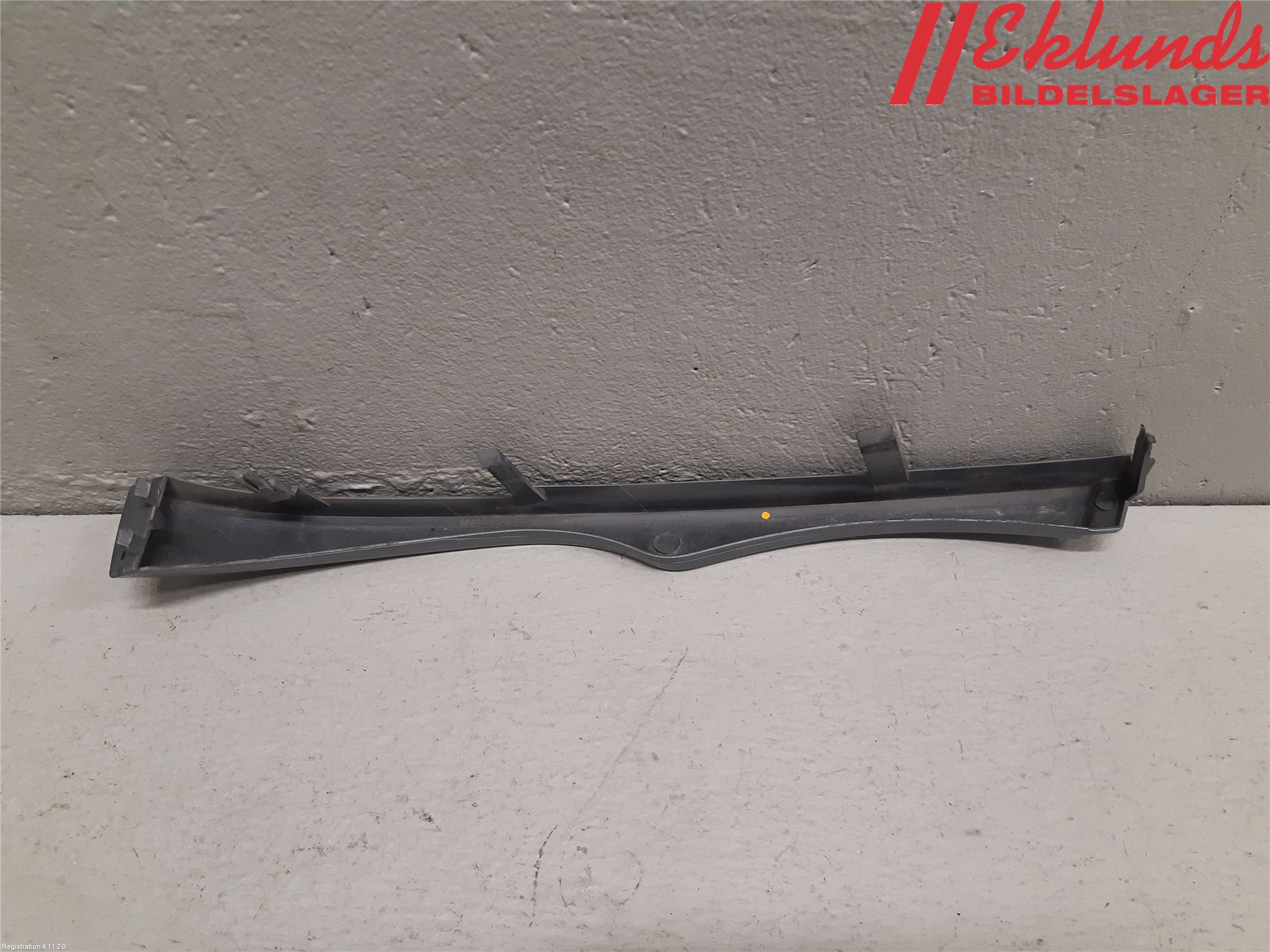 BMW 3 E46      98-05 List Fram-Huv-Front