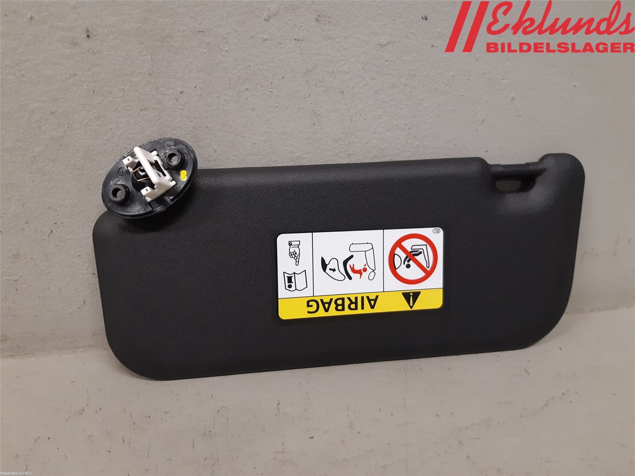 Toyota YARIS CROSS XP21 21- Solskydd