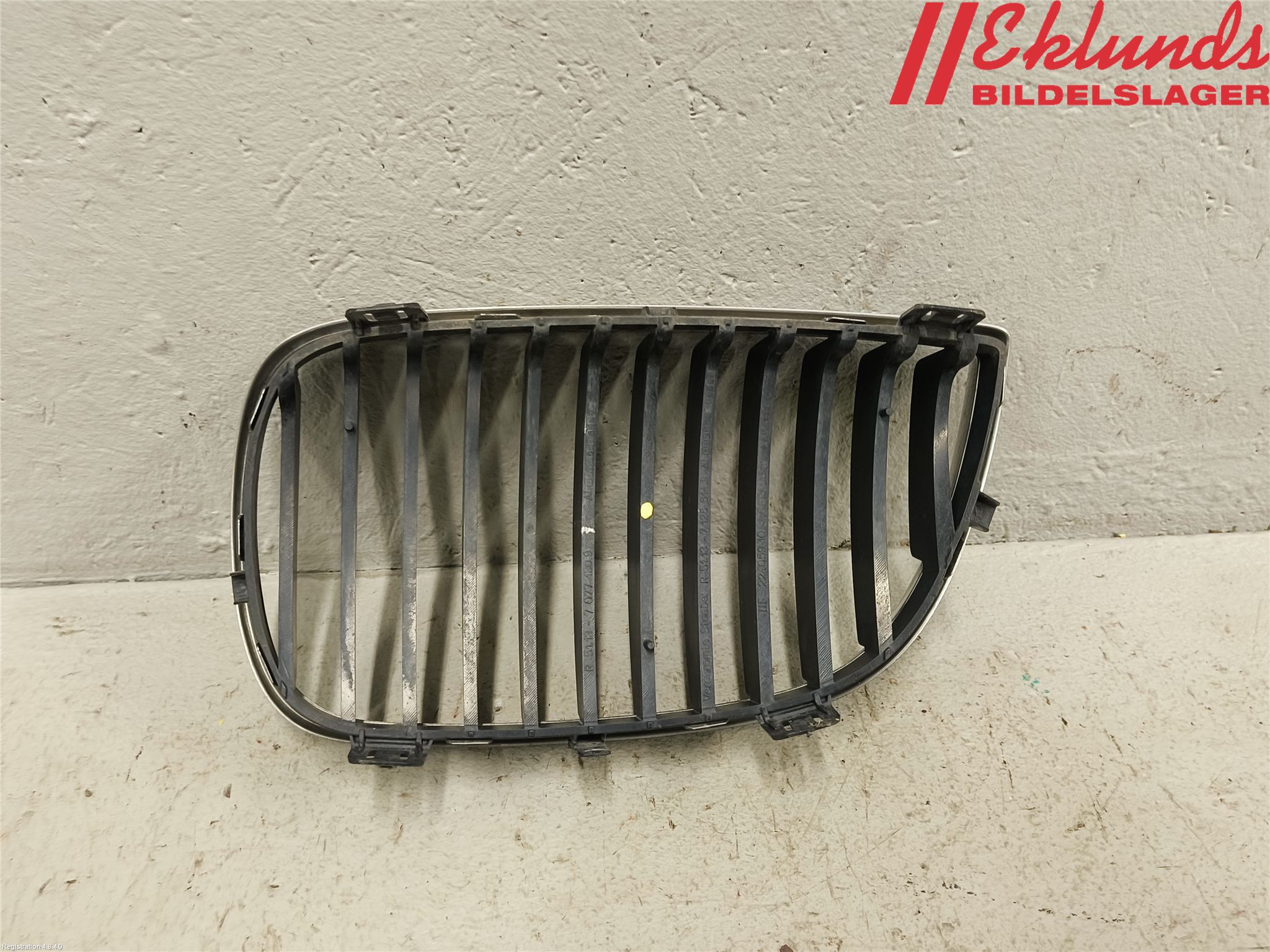 BMW 1 E87/81 5D/3D 03-11 Grilldel Mitt