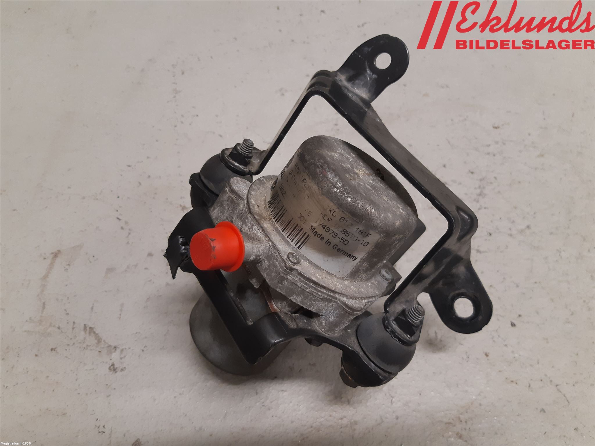 Volkswagen VW POLO VI 18->> Vakuumpump