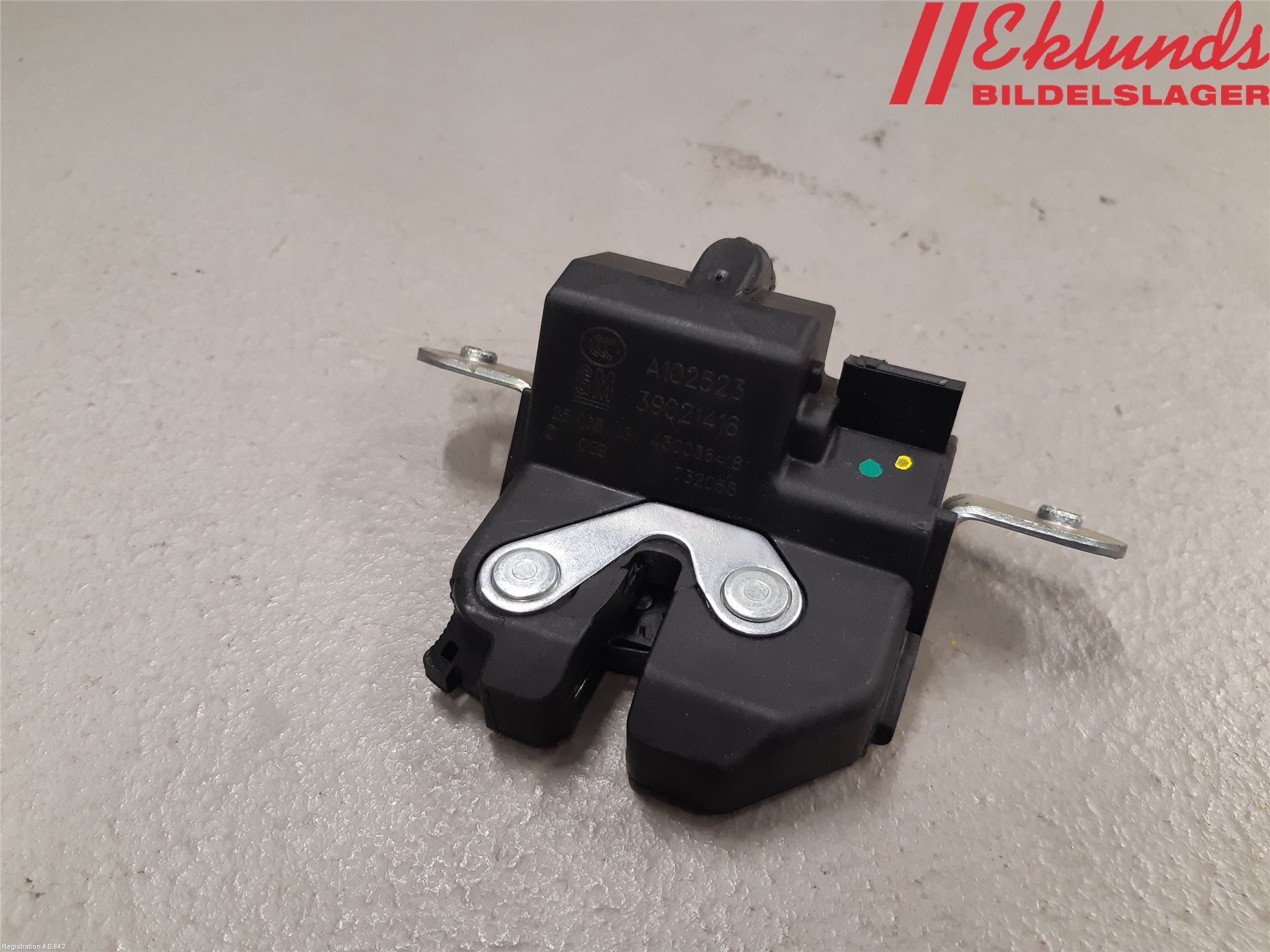 Opel CORSA E 15-19 Låskista Baklucka