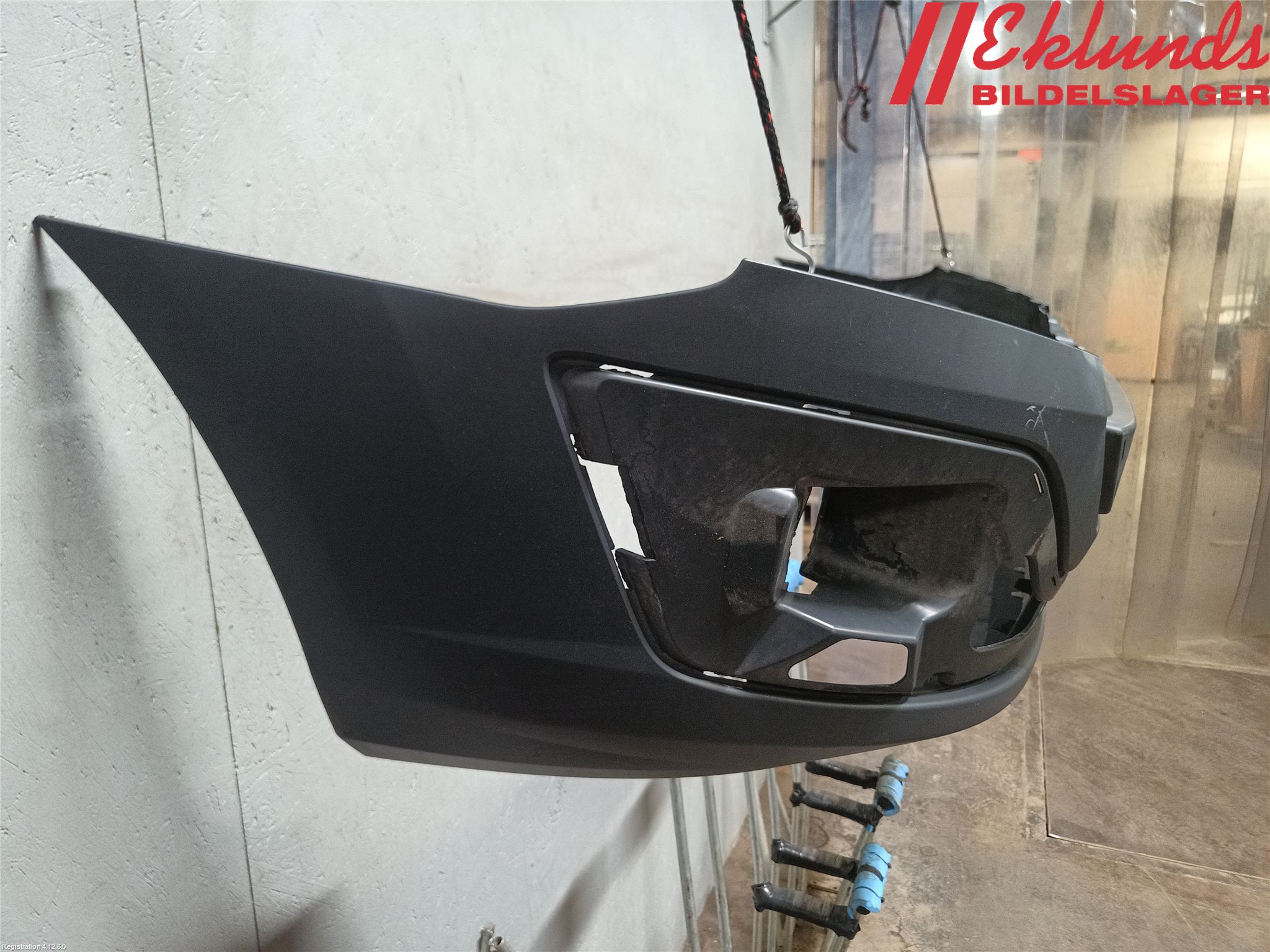 Ford TRANSIT SKÅP/BUSS 14-22 Stötfångarbeklädnad Fram