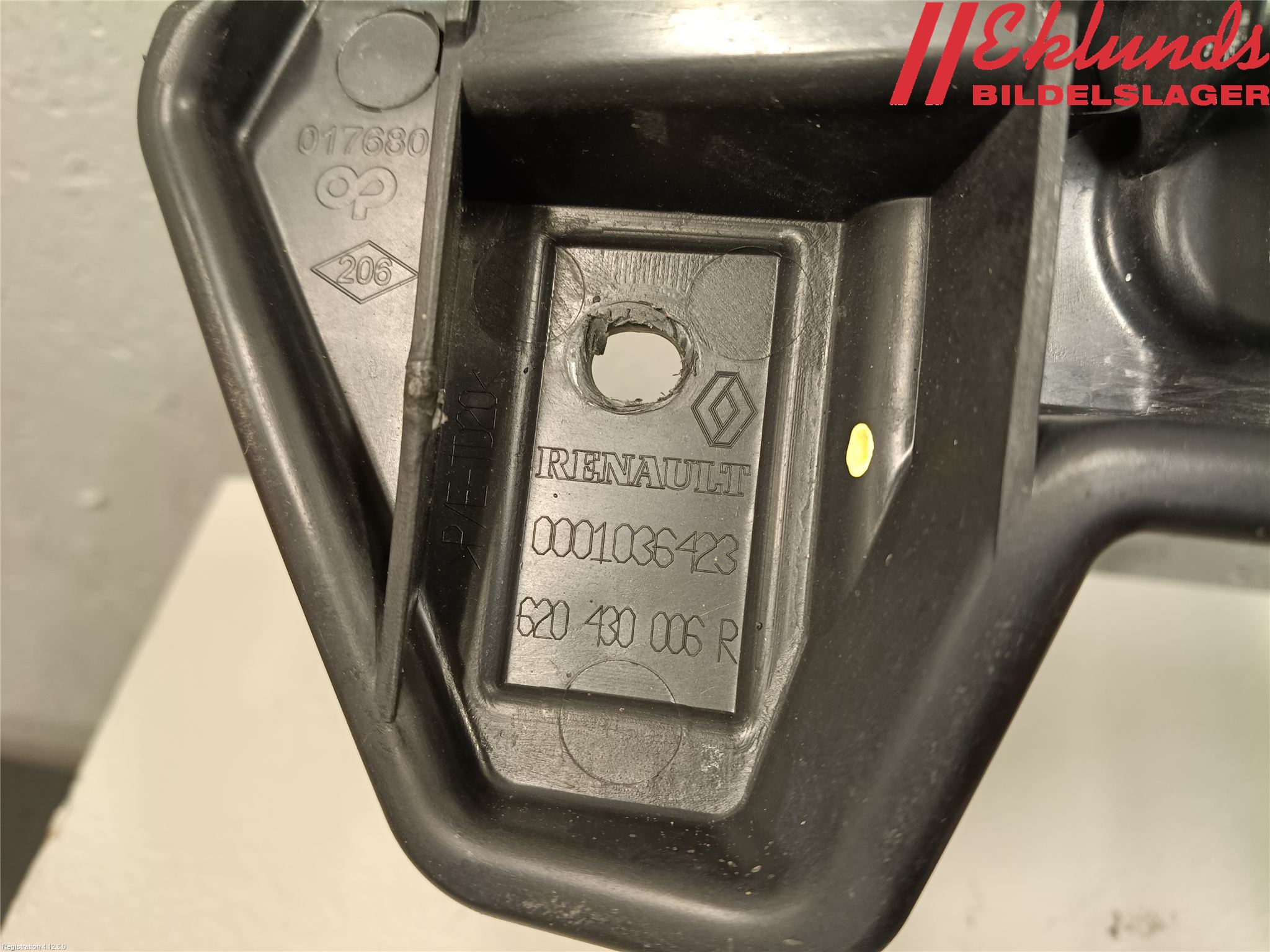 Renault MASTER III 15-20 Stötfångarfäste Fram Vä