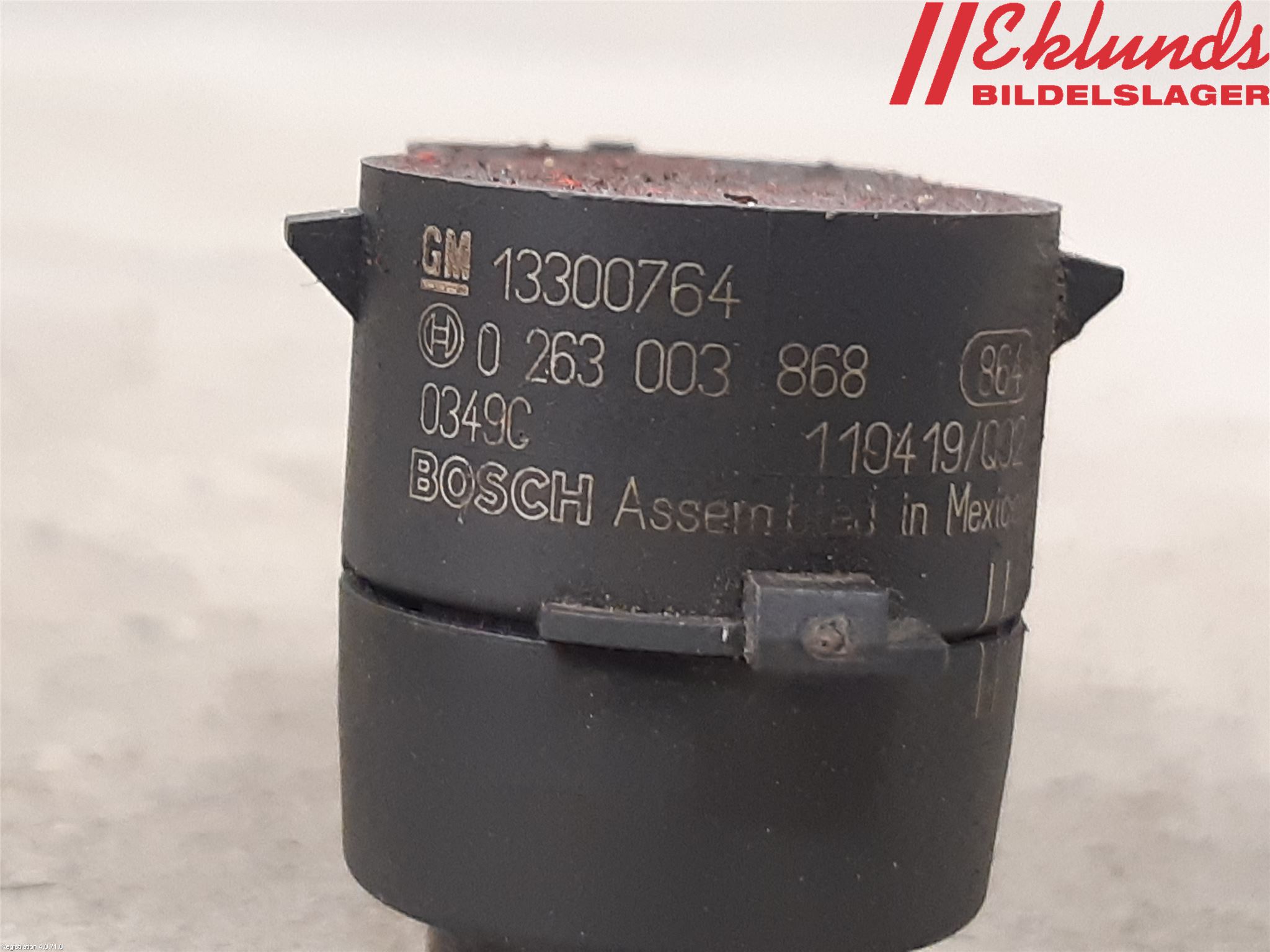 Opel INSIGNIA 09-16 Parkeringshjälp Frontsensor