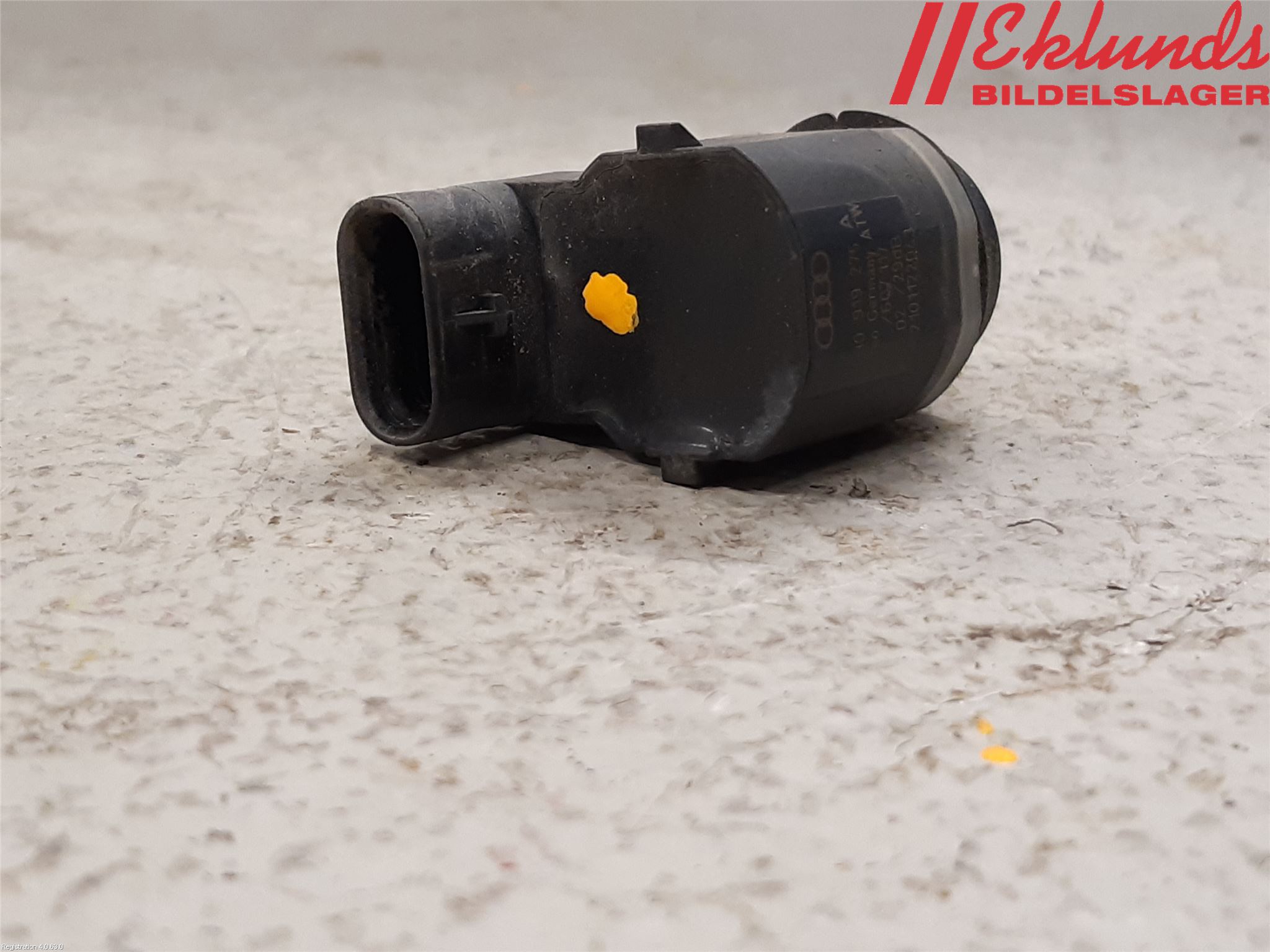 Skoda SUPERB 09-15 Parkeringshjälp Frontsensor