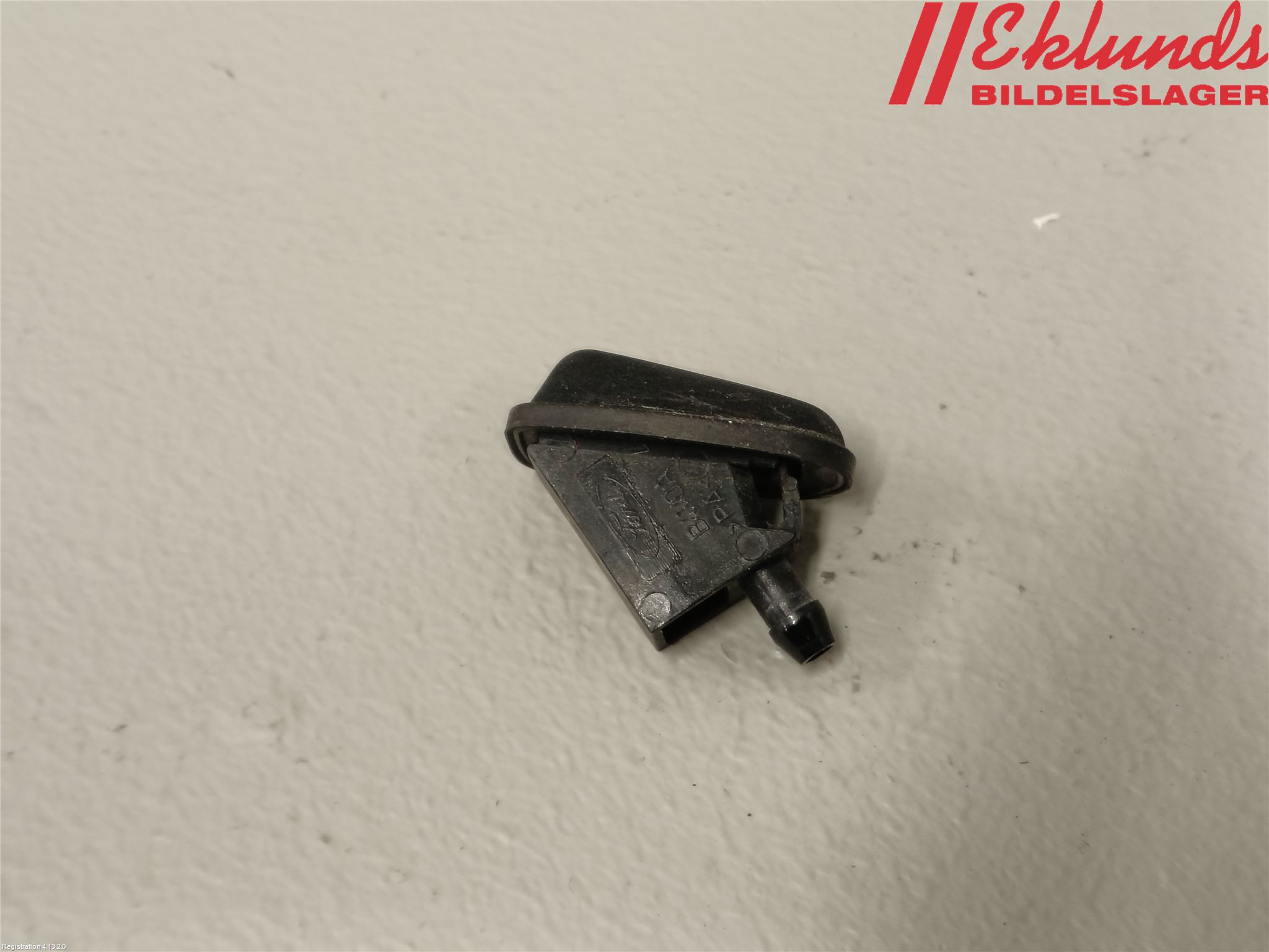 Ford FIESTA 13-17 Spolarmunstycke Rutor