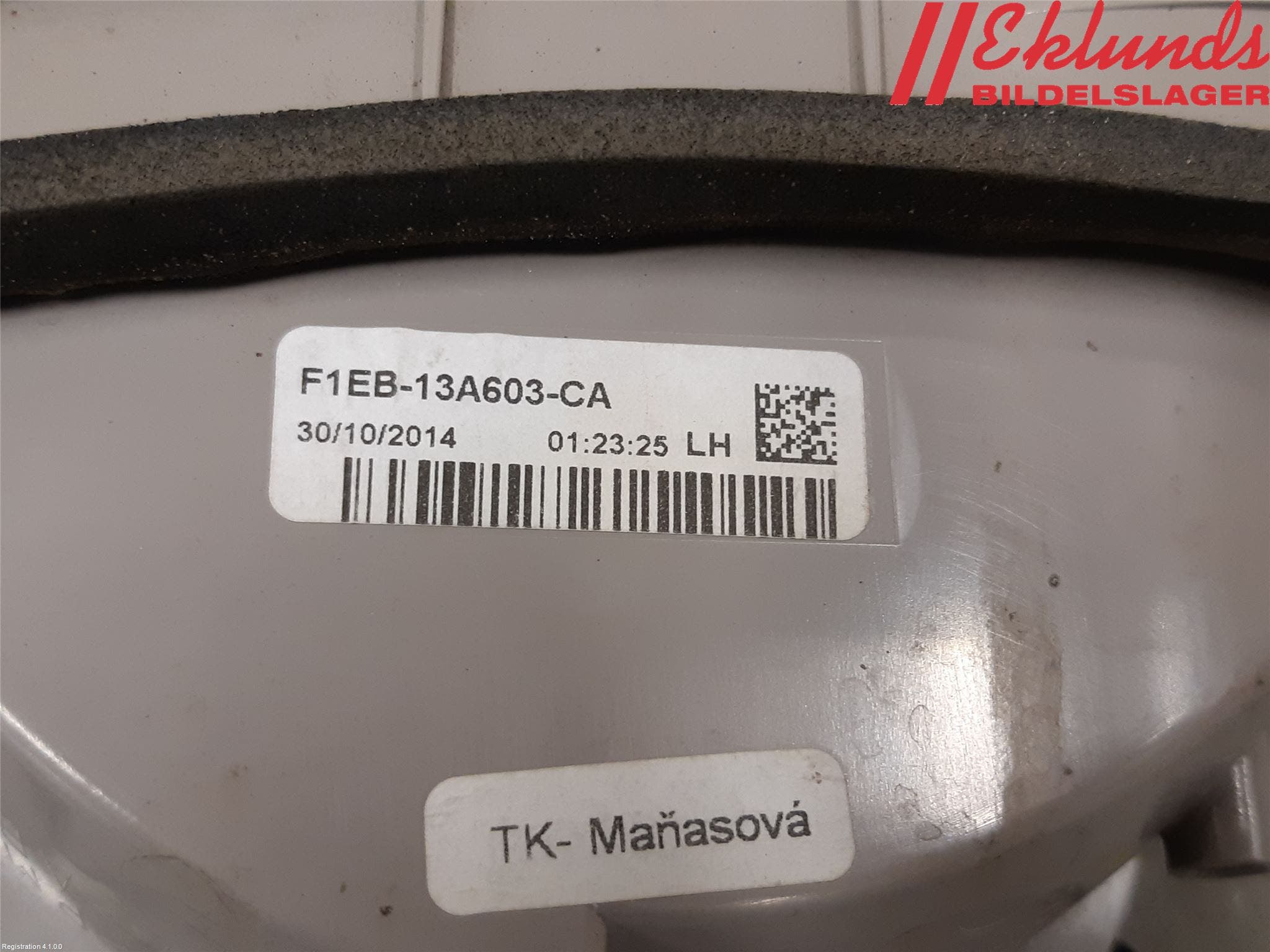 Ford FOCUS 15-18 Bakljus Lucka Vä