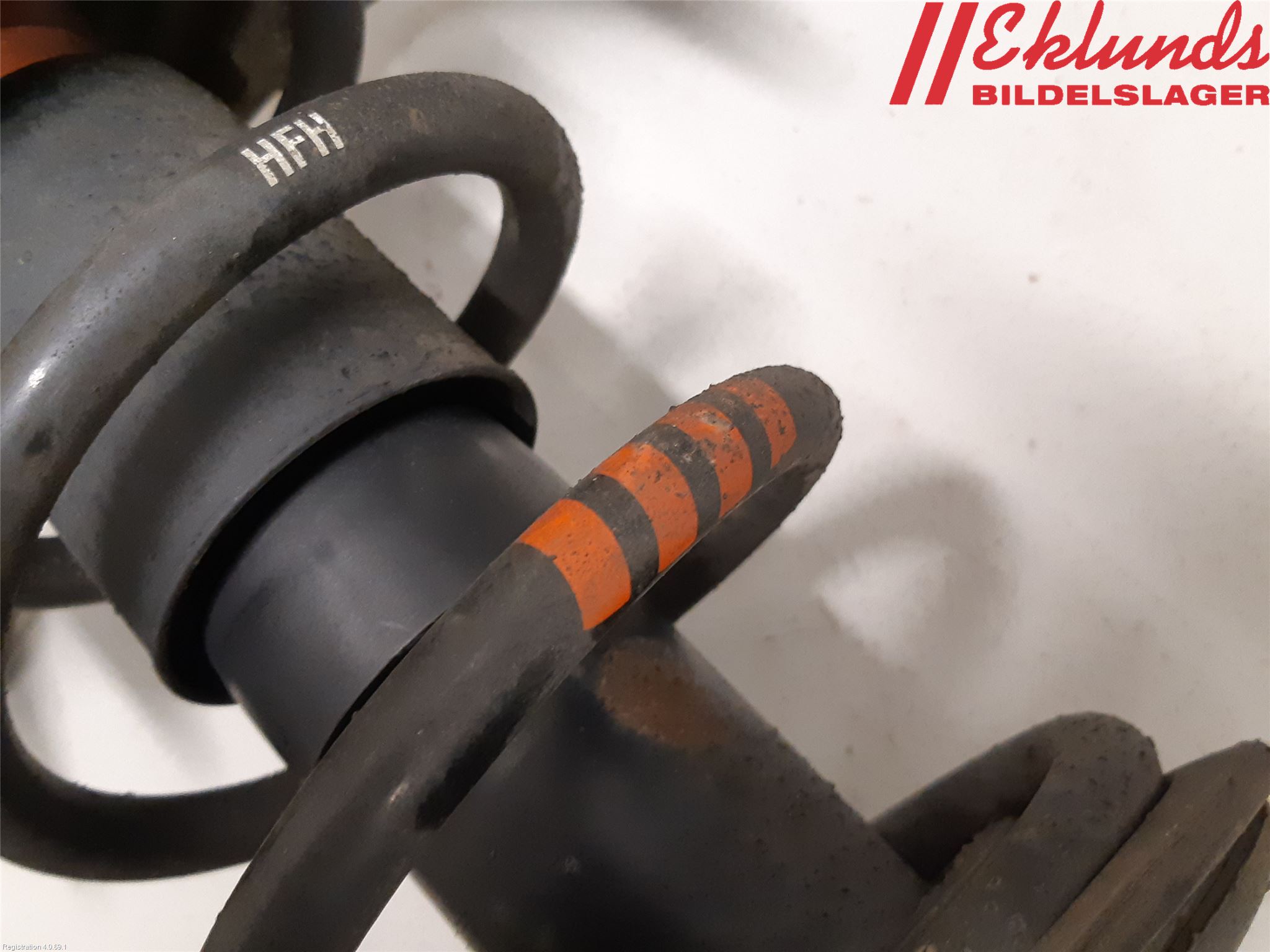 Audi A4 12-15 Fjäderben Fram Höger