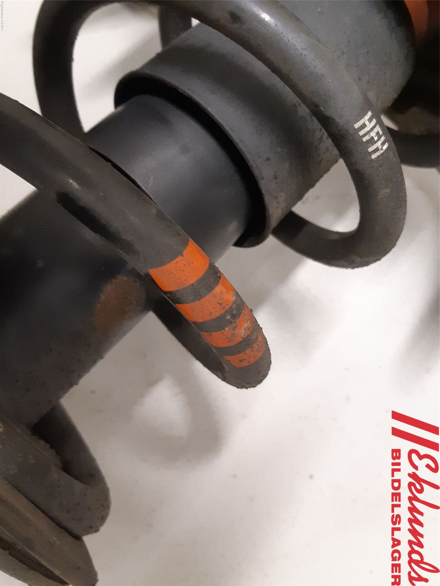 Audi A4 12-15 Fjäderben Fram Höger