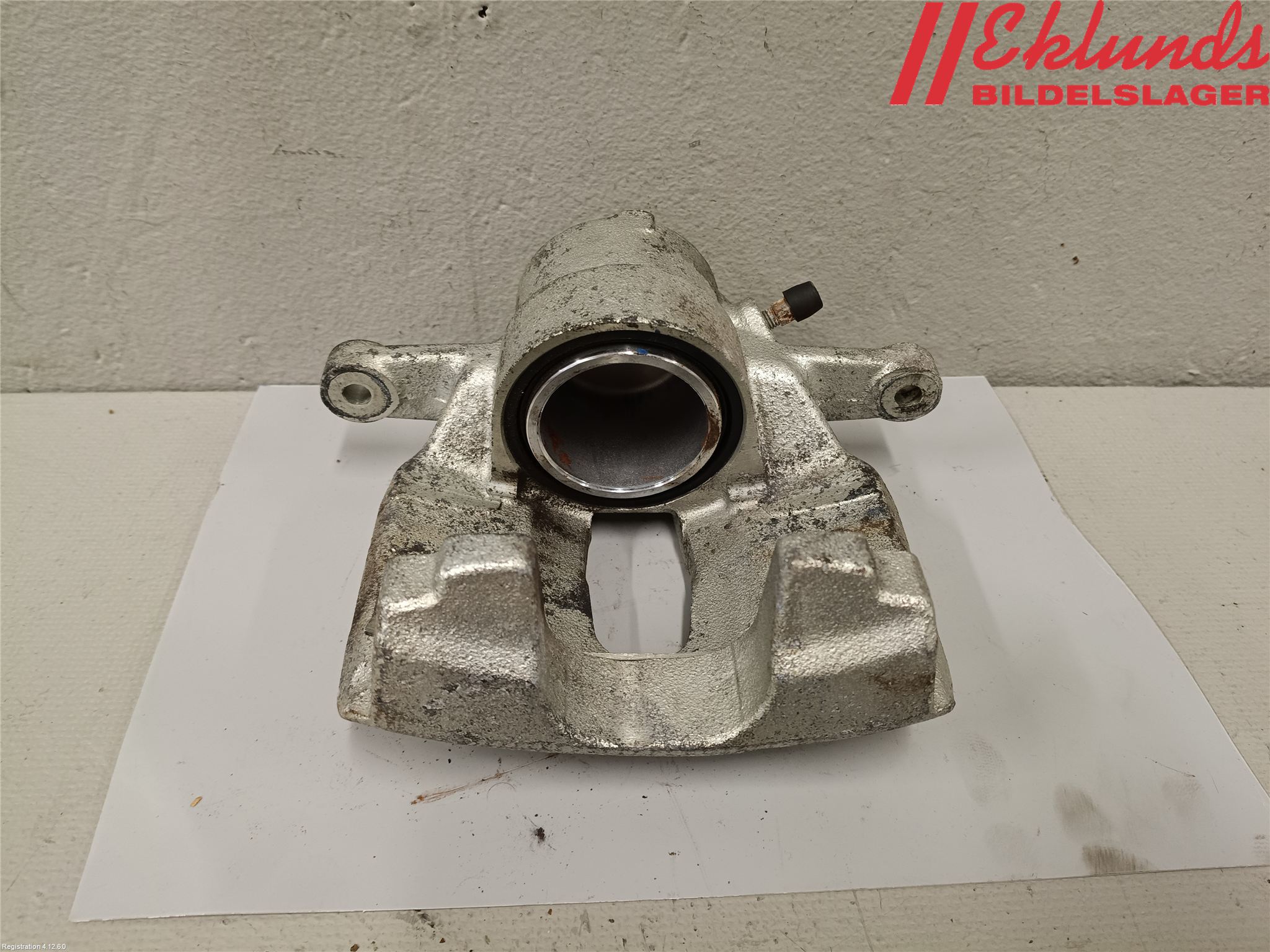 Peugeot 308 14-21 Bromsok Fram Höger