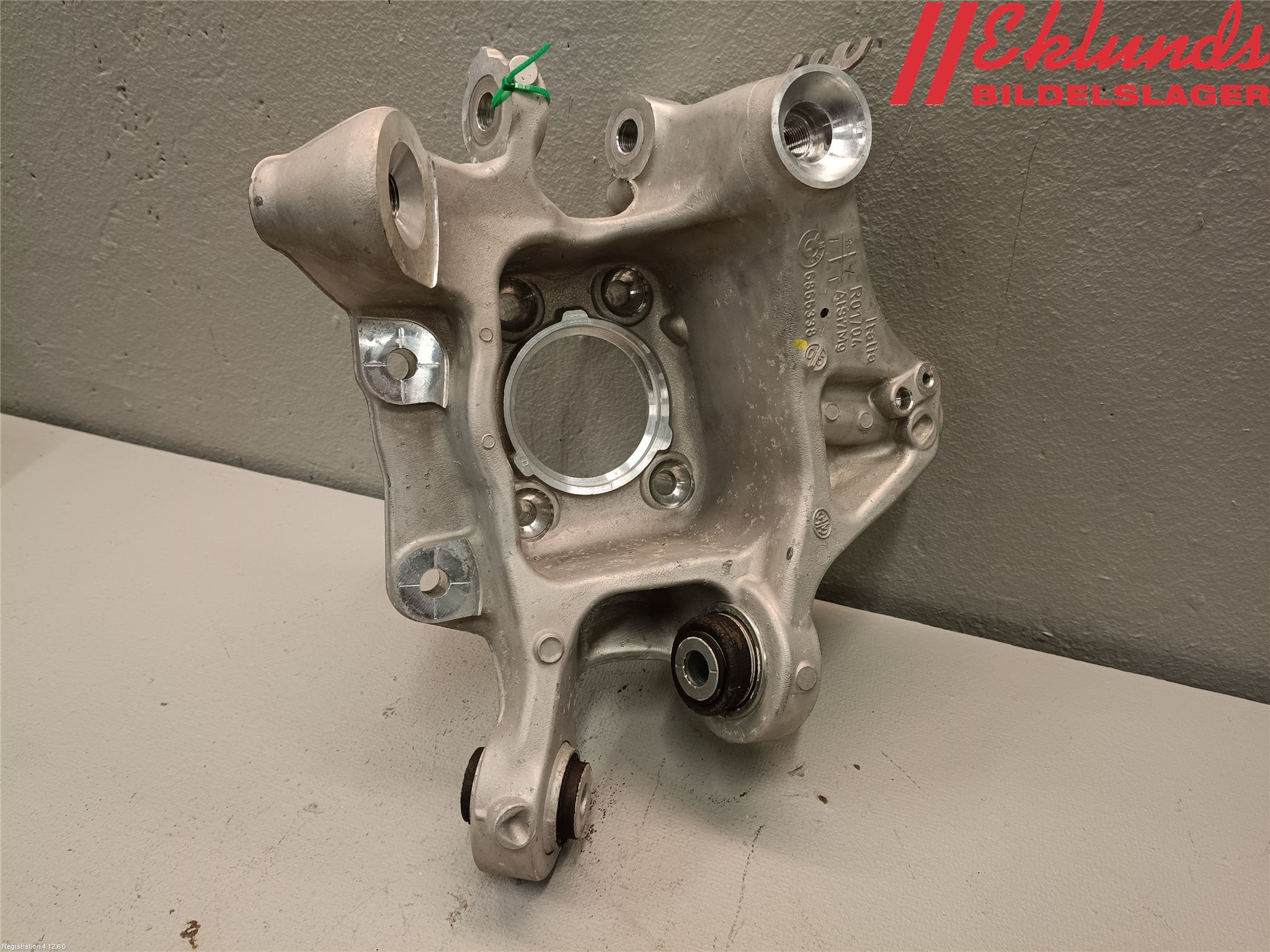 BMW 5 G30/G31/F90 17-23 Hjullagerhus-Spindel Hö B