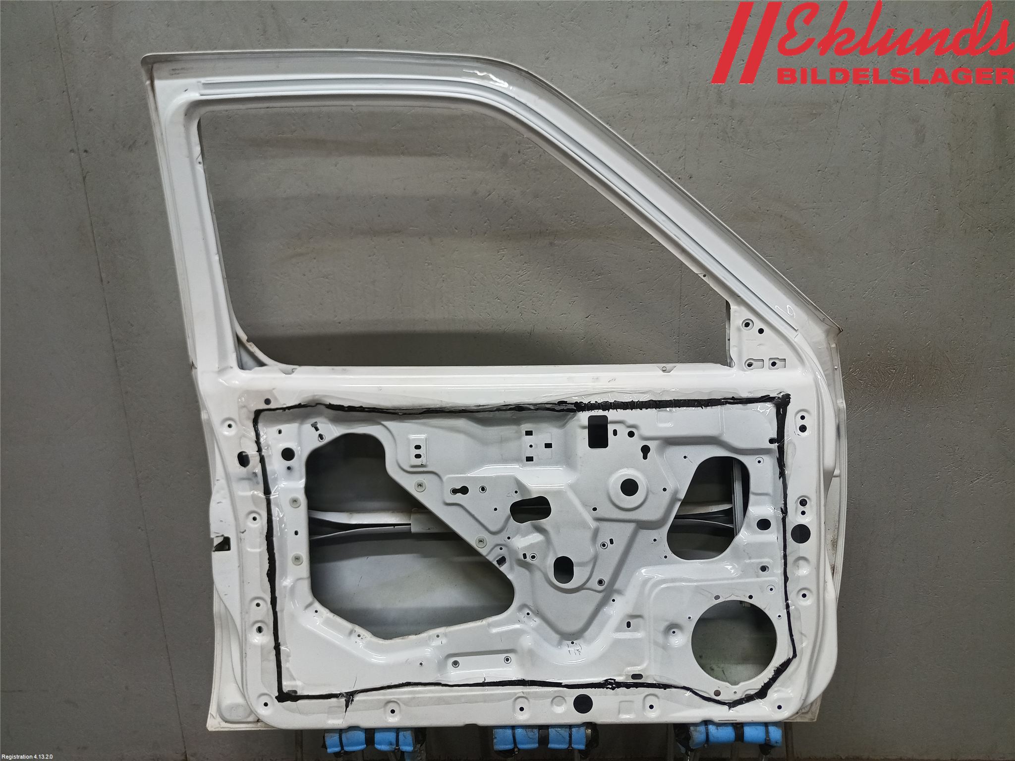Nissan NP300 Dörr Fram Vänster