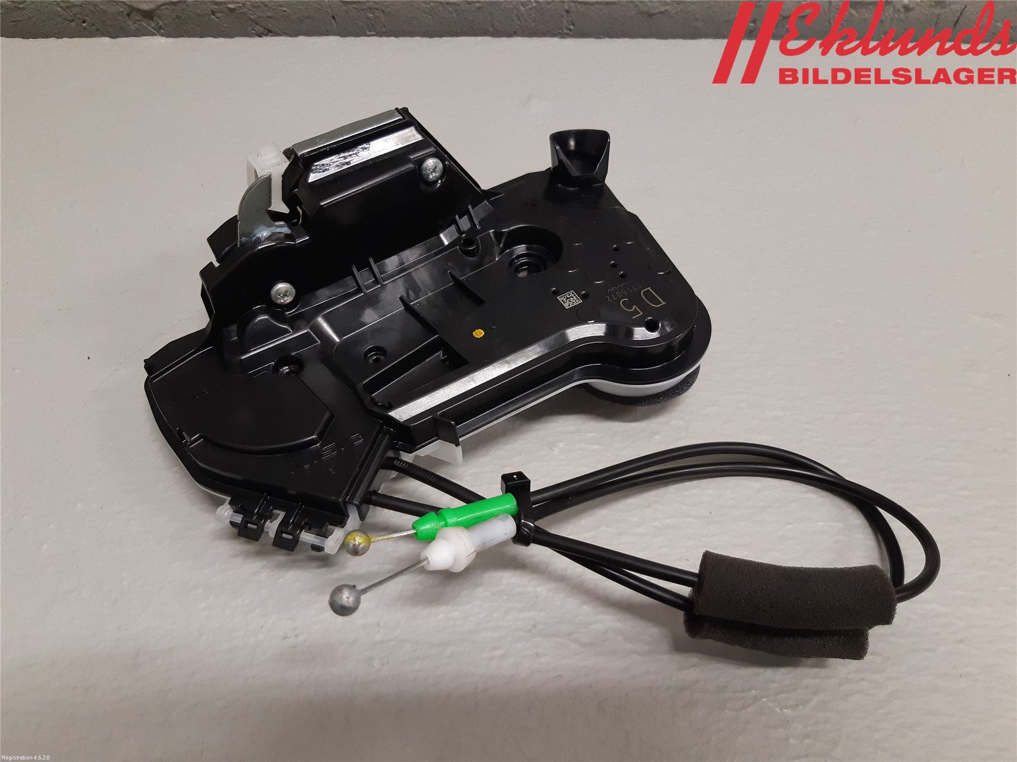 Toyota RAV4 19- Låskista-Dörrlås