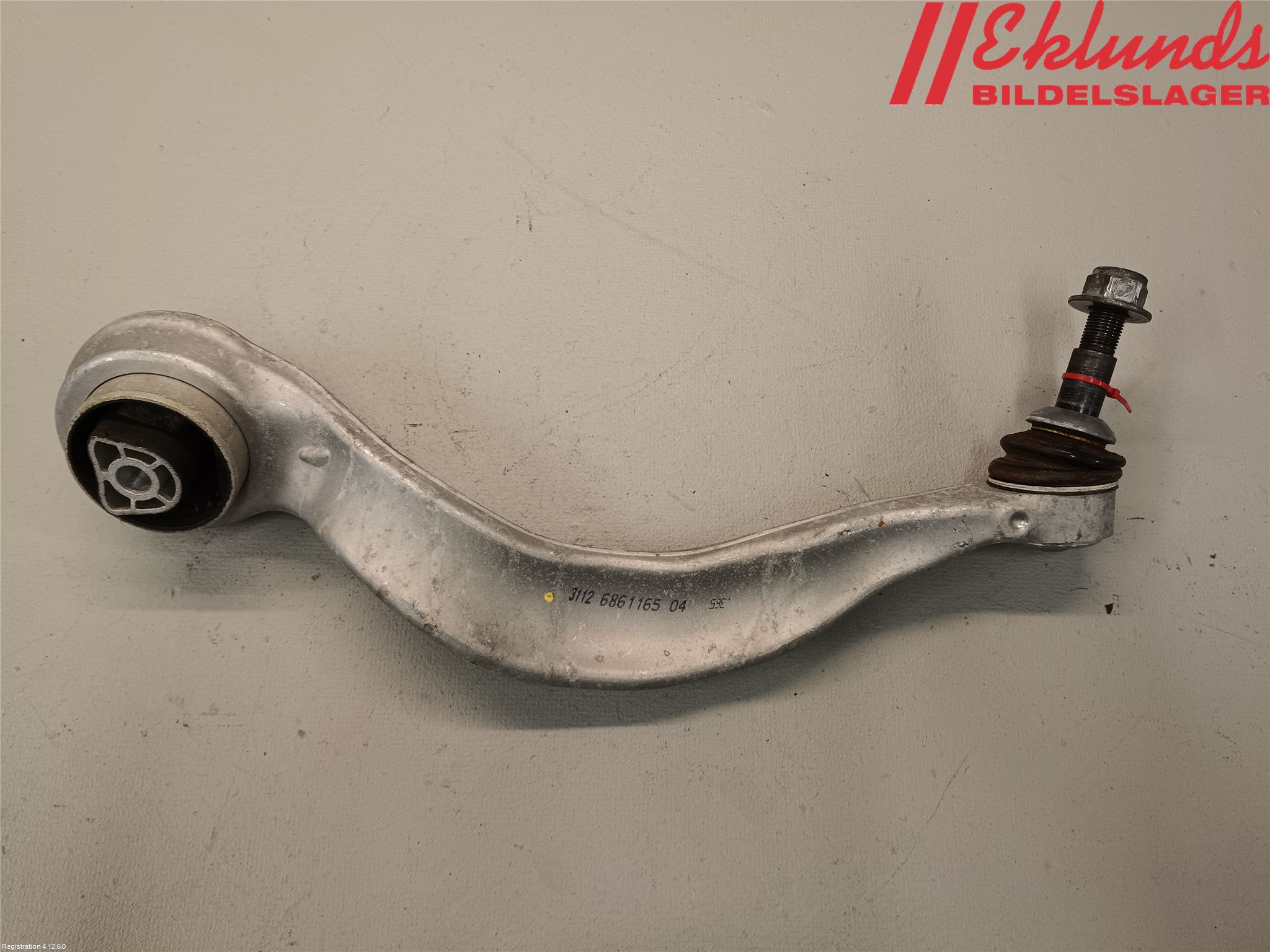 BMW 5 G30/G31/F90 17-23 Bärarm Fram Undre Vä
