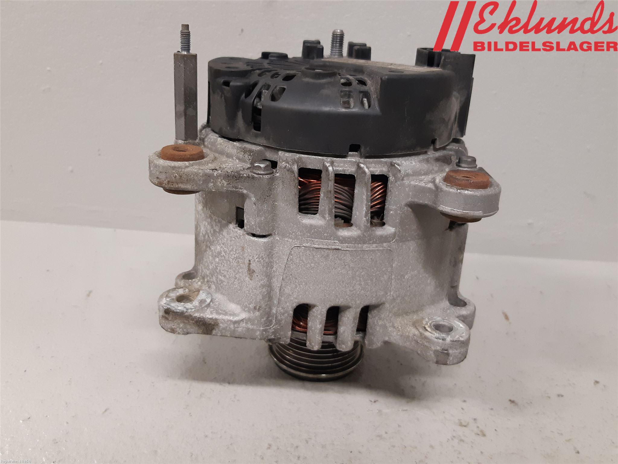 Volkswagen VW GOLF VI 09-13 Generator