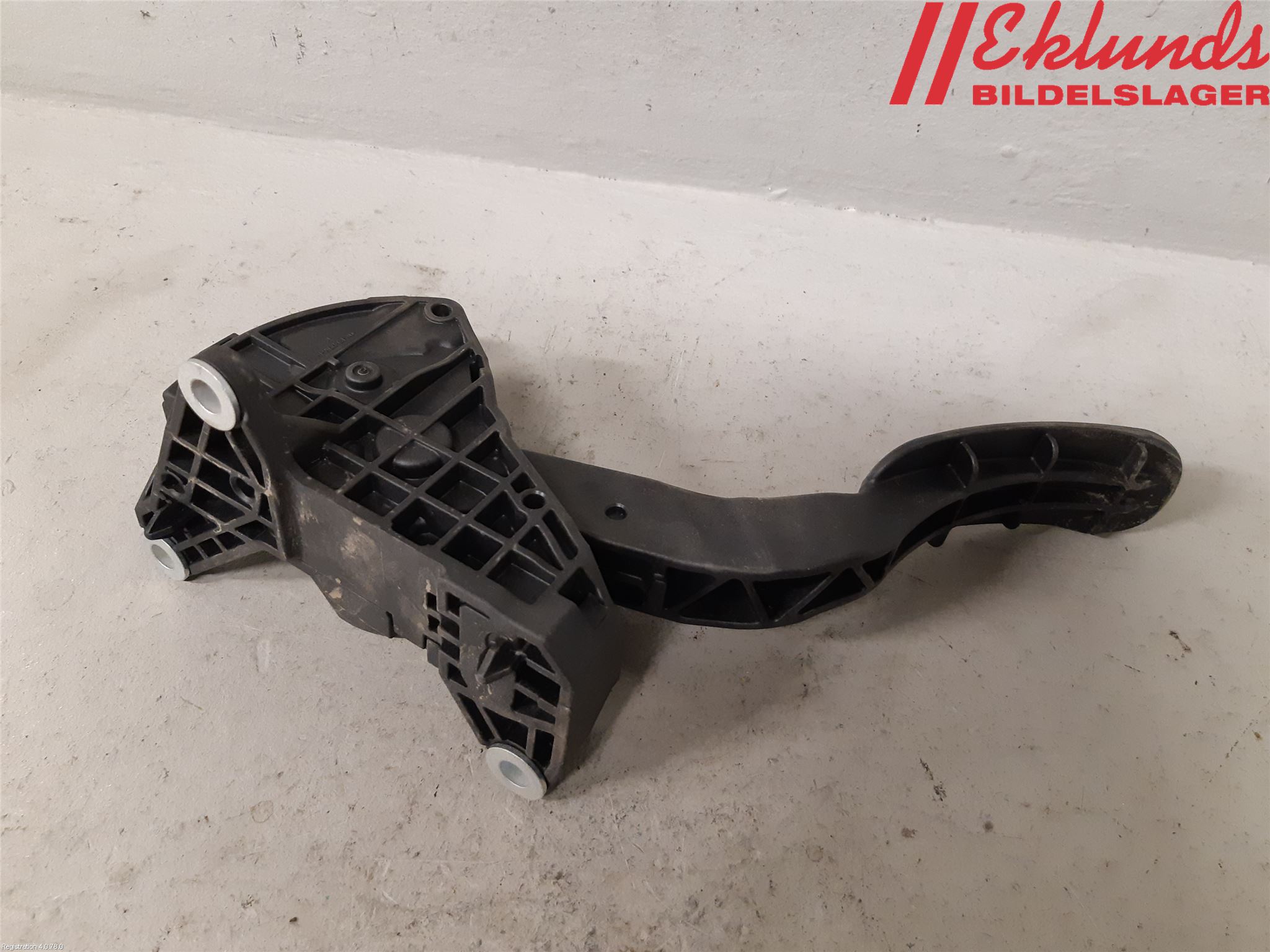 Toyota YARIS XP21 20- Gaspedal