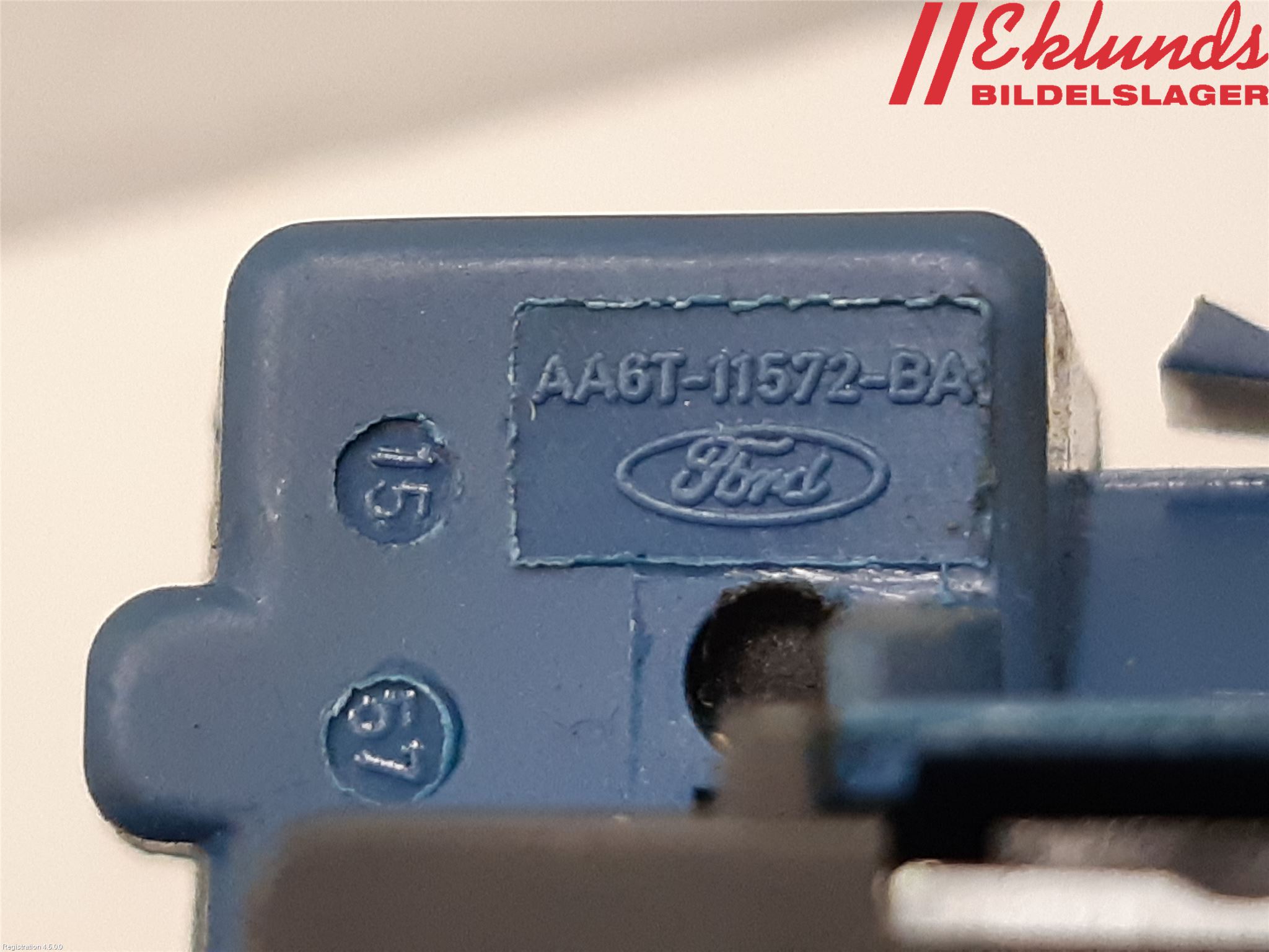 Ford TRANSIT/TOURNEO CONNECT 13-22 Rattlåskontaktdon