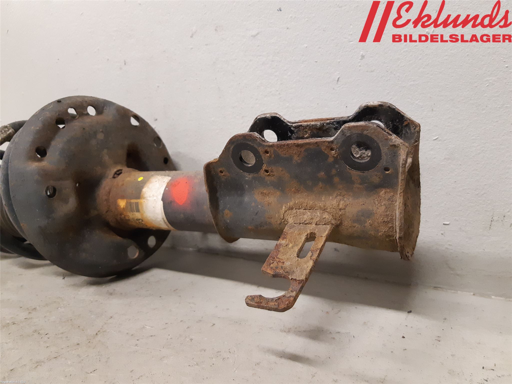 Opel ASTRA J 10-15 Fjäderben Fram Vänster
