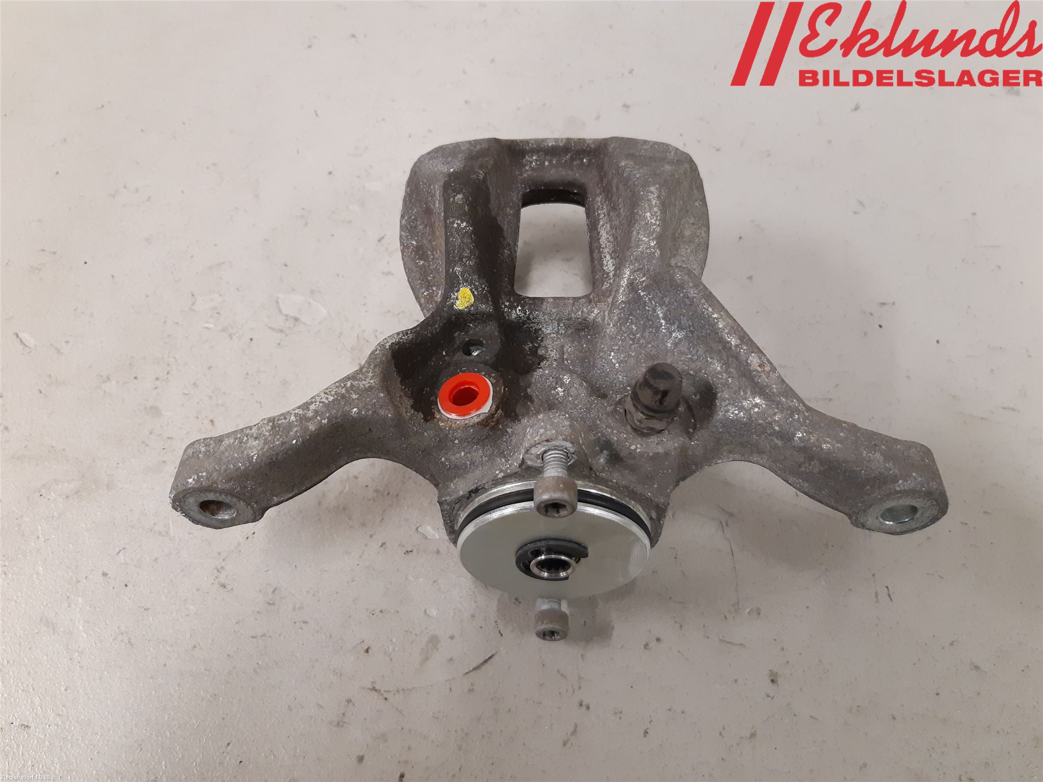 Toyota C-HR 16-23 Bromsok Bak Vänster