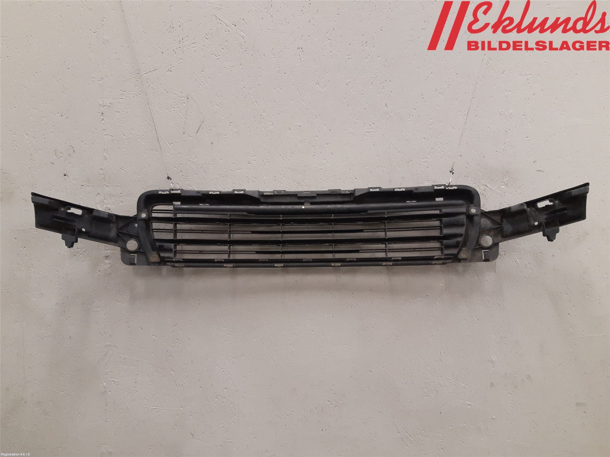 Peugeot 3008 09-16 Grill Komp