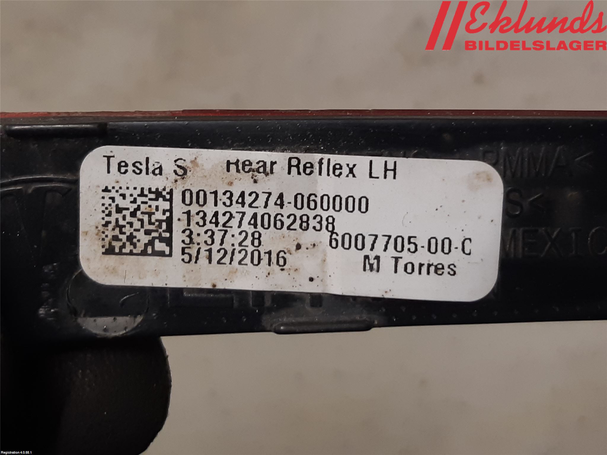 Tesla MODEL S 13- Dimljus/Reflex Bak