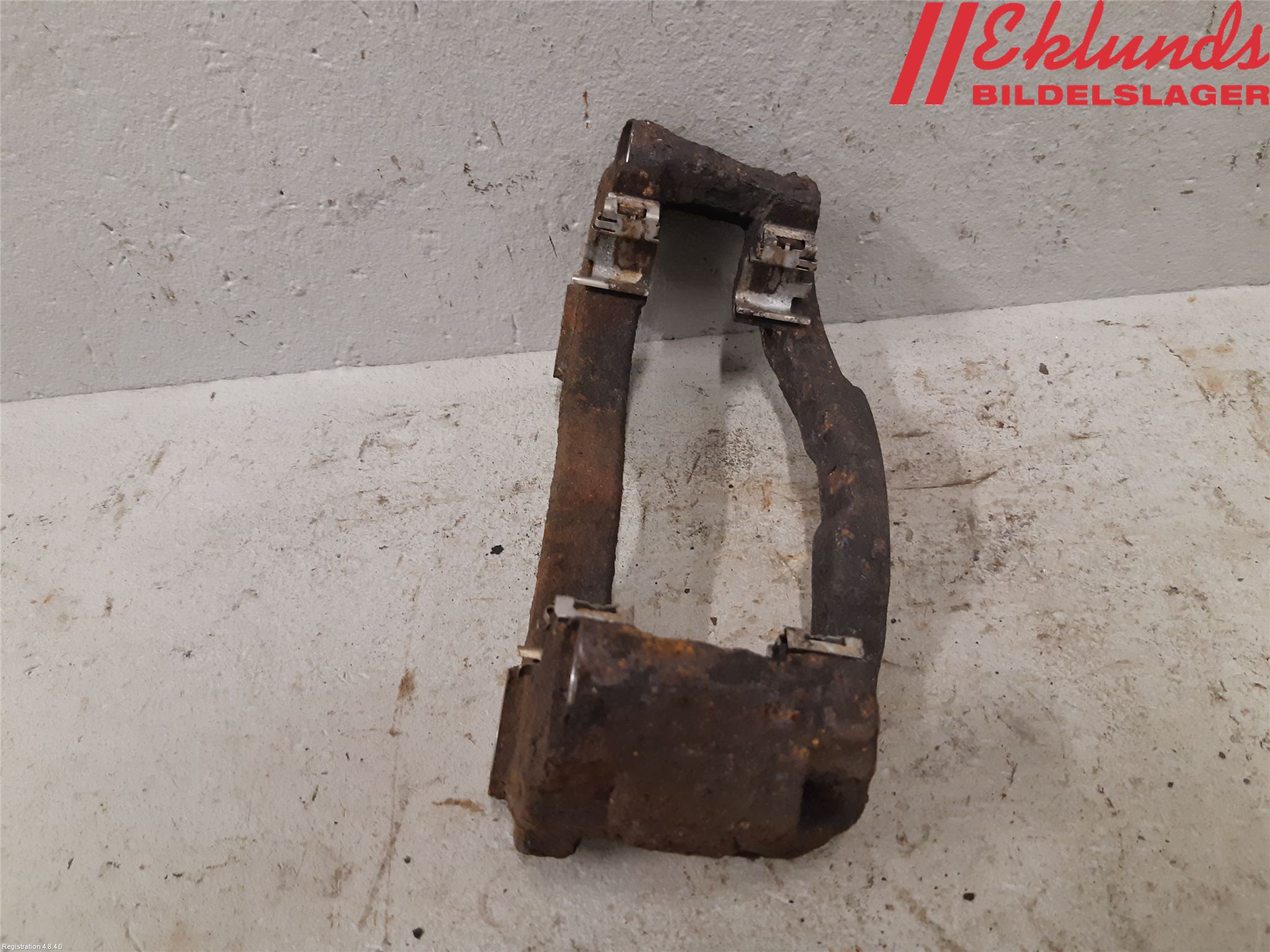 Renault MASTER III  10-14 Bromsokshållare